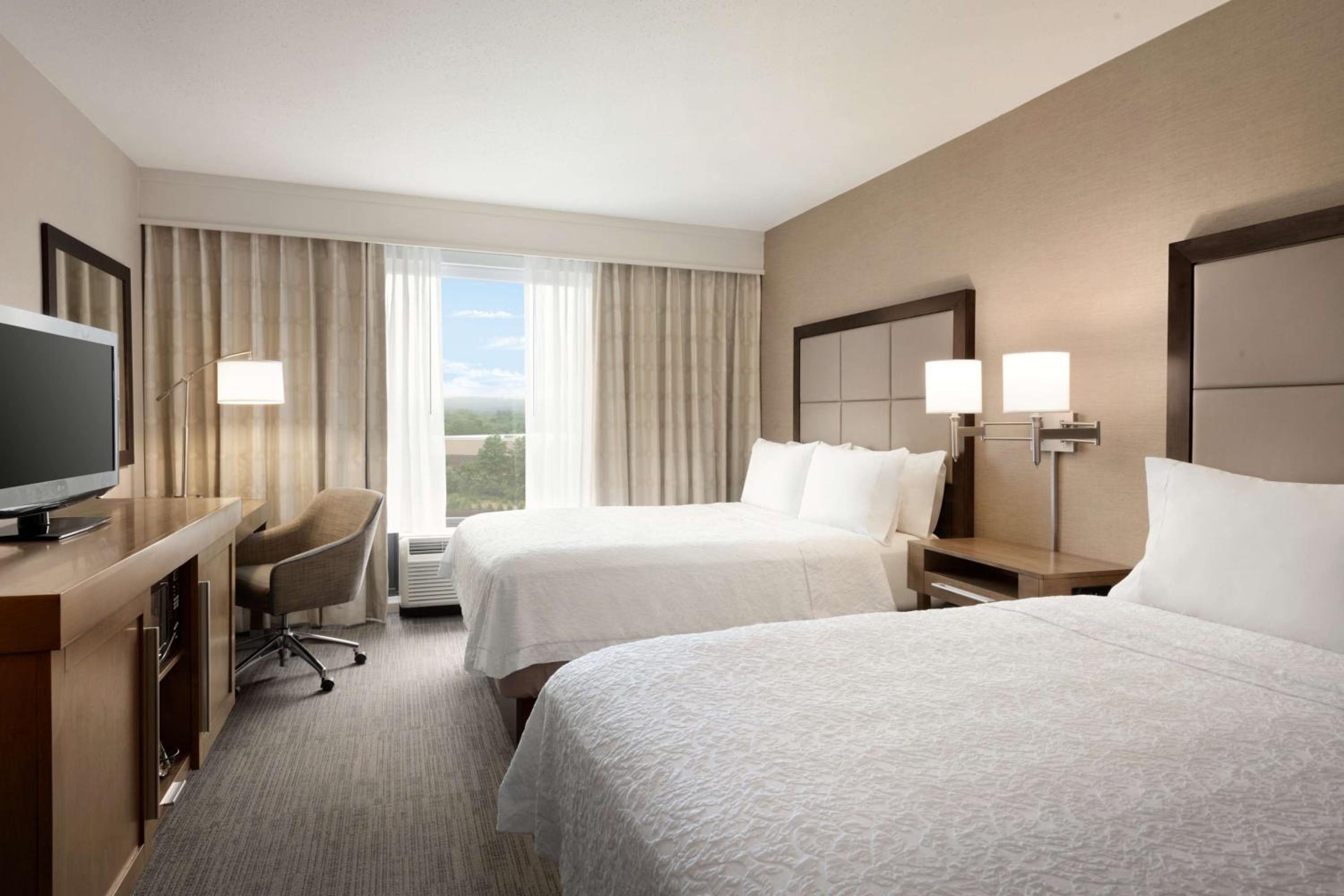 Queen Room with Two Queen Beds - Photo 1