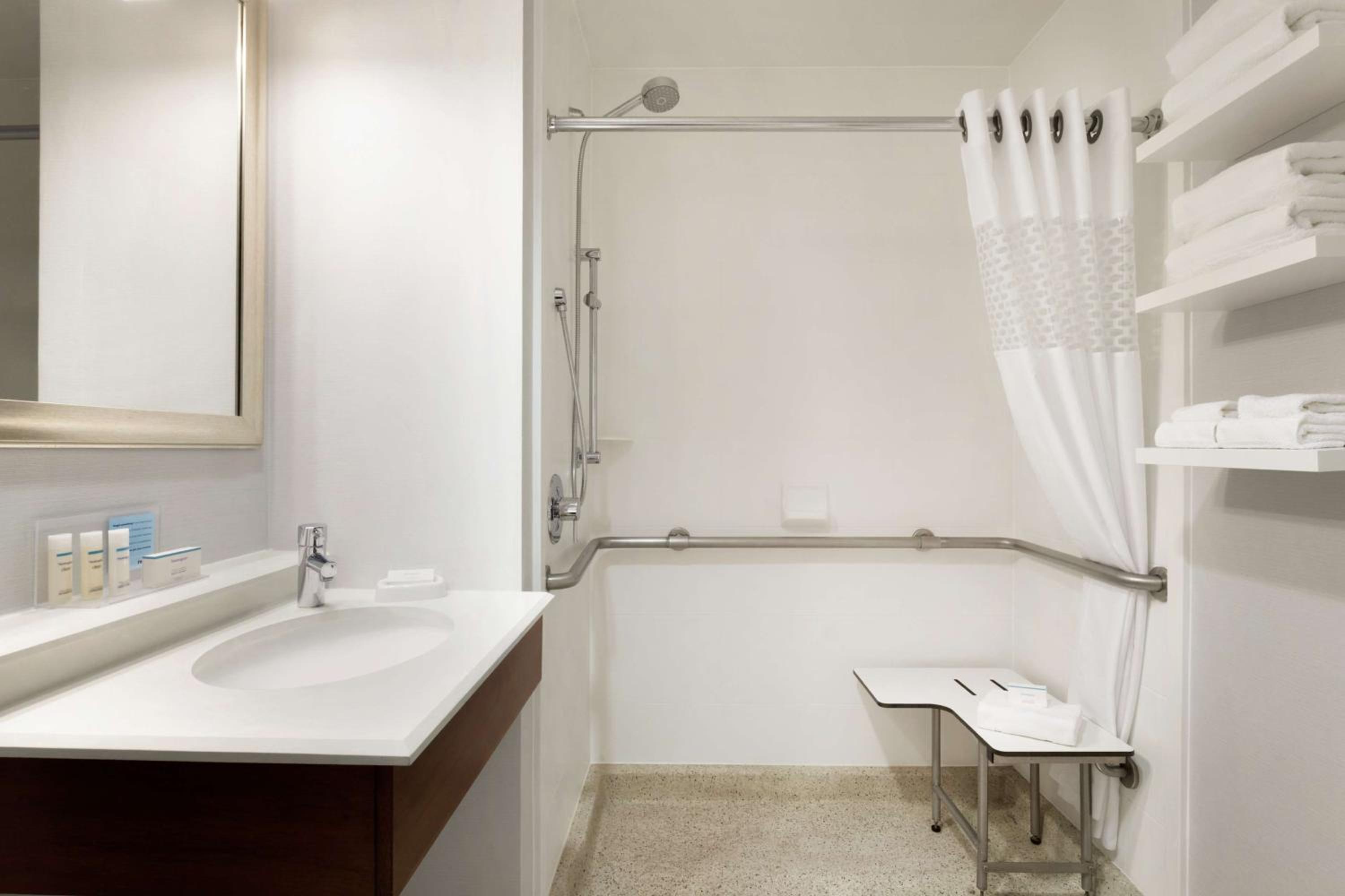 King Room with Roll-In Shower - Mobility and Hearing Access