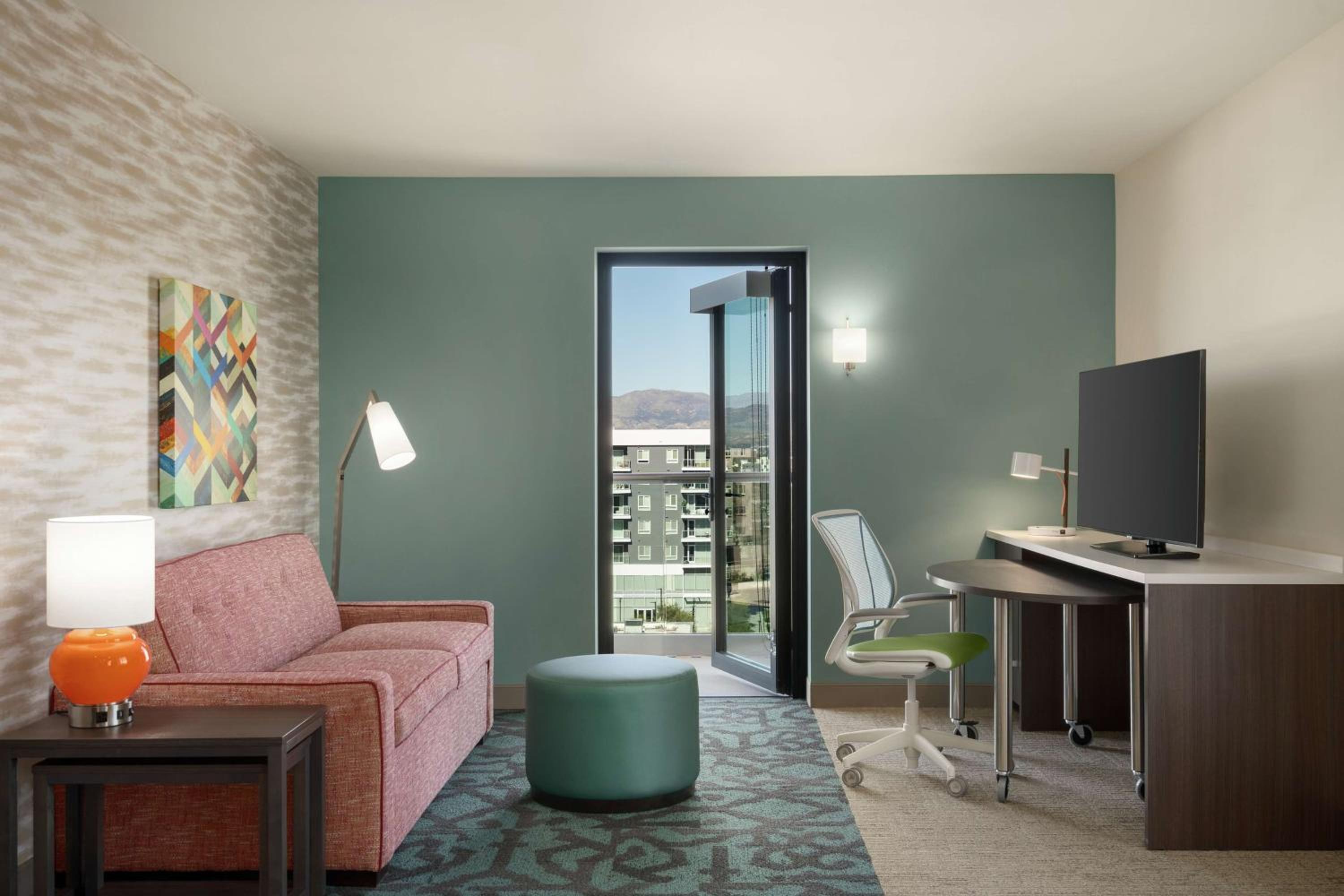 One-Bedroom King Suite with Balcony - Photo 1