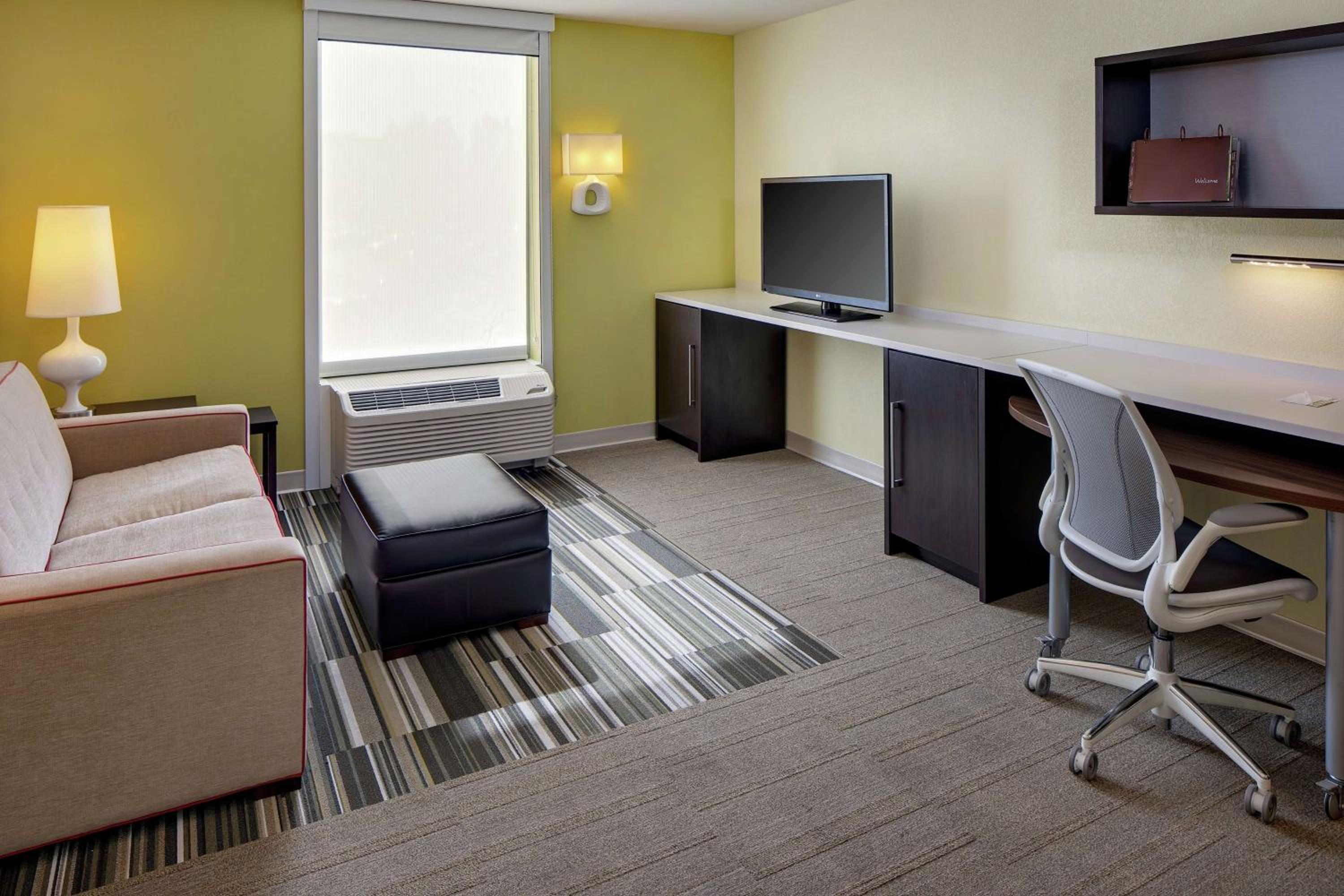 King Studio Suite - Hearing Access photo 2