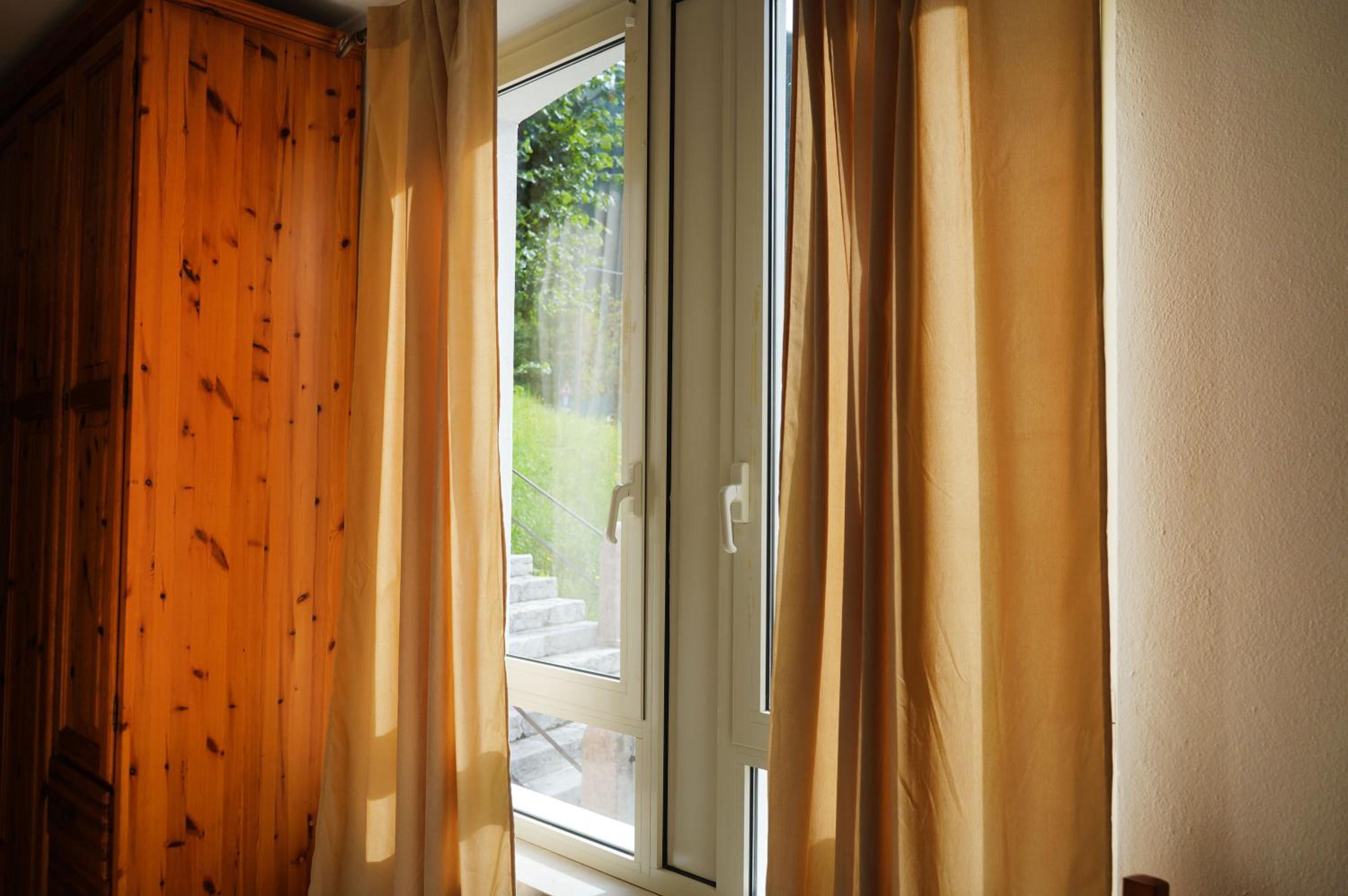 Suite with Mountain View - Photo 3