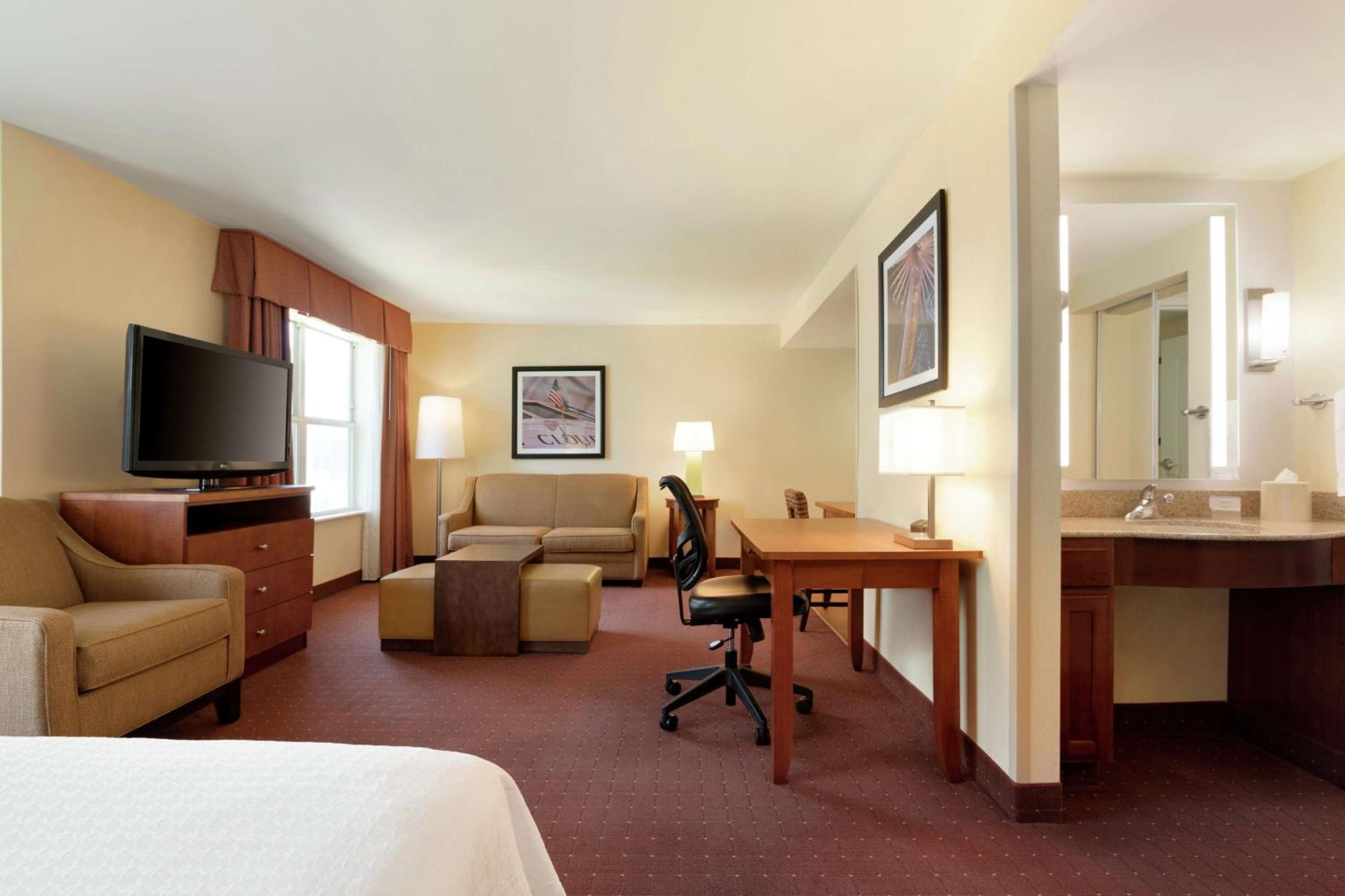 King Studio Suite - Photo 3