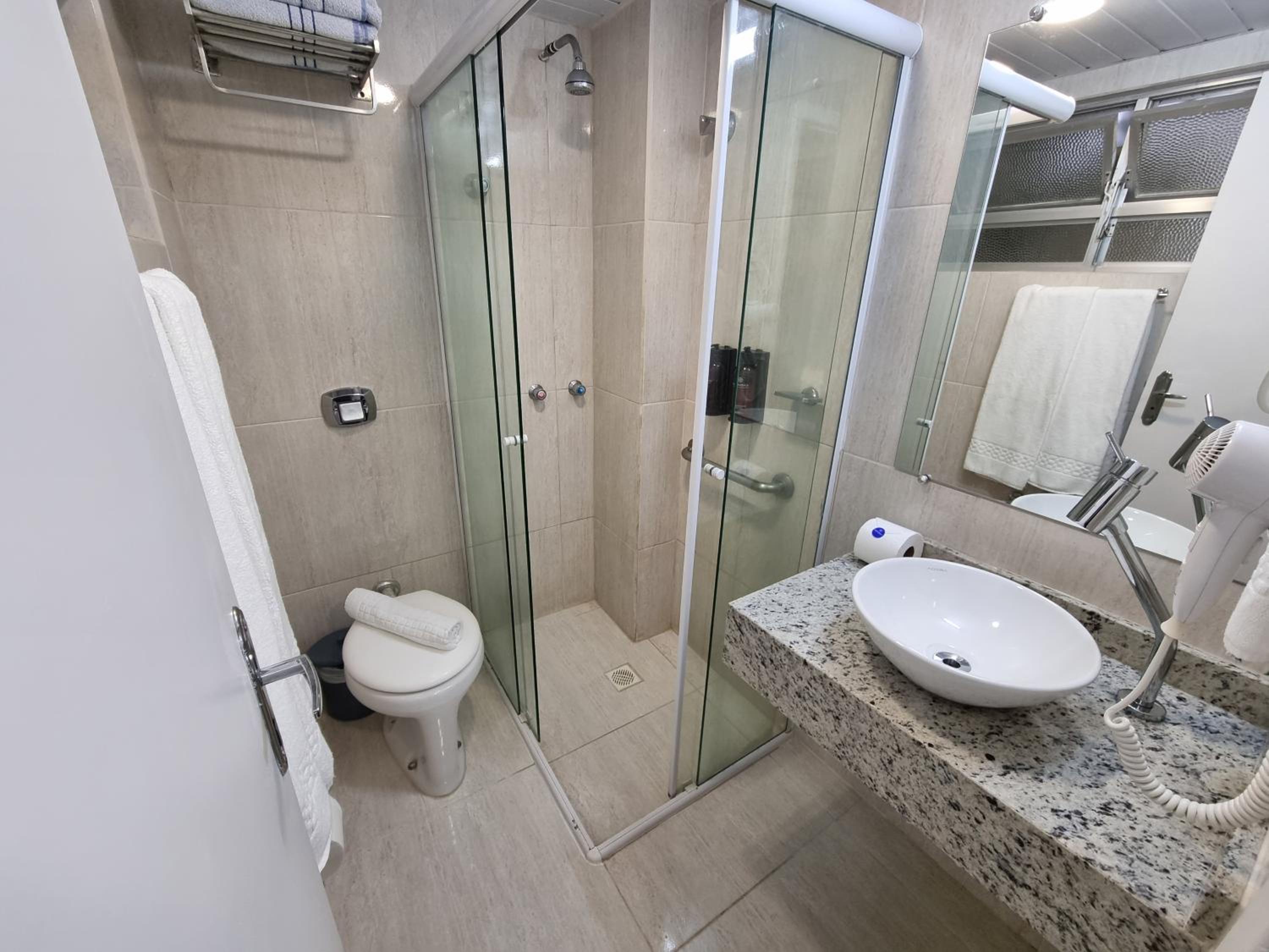 Standard Double or Twin Room with Sea View photo 3