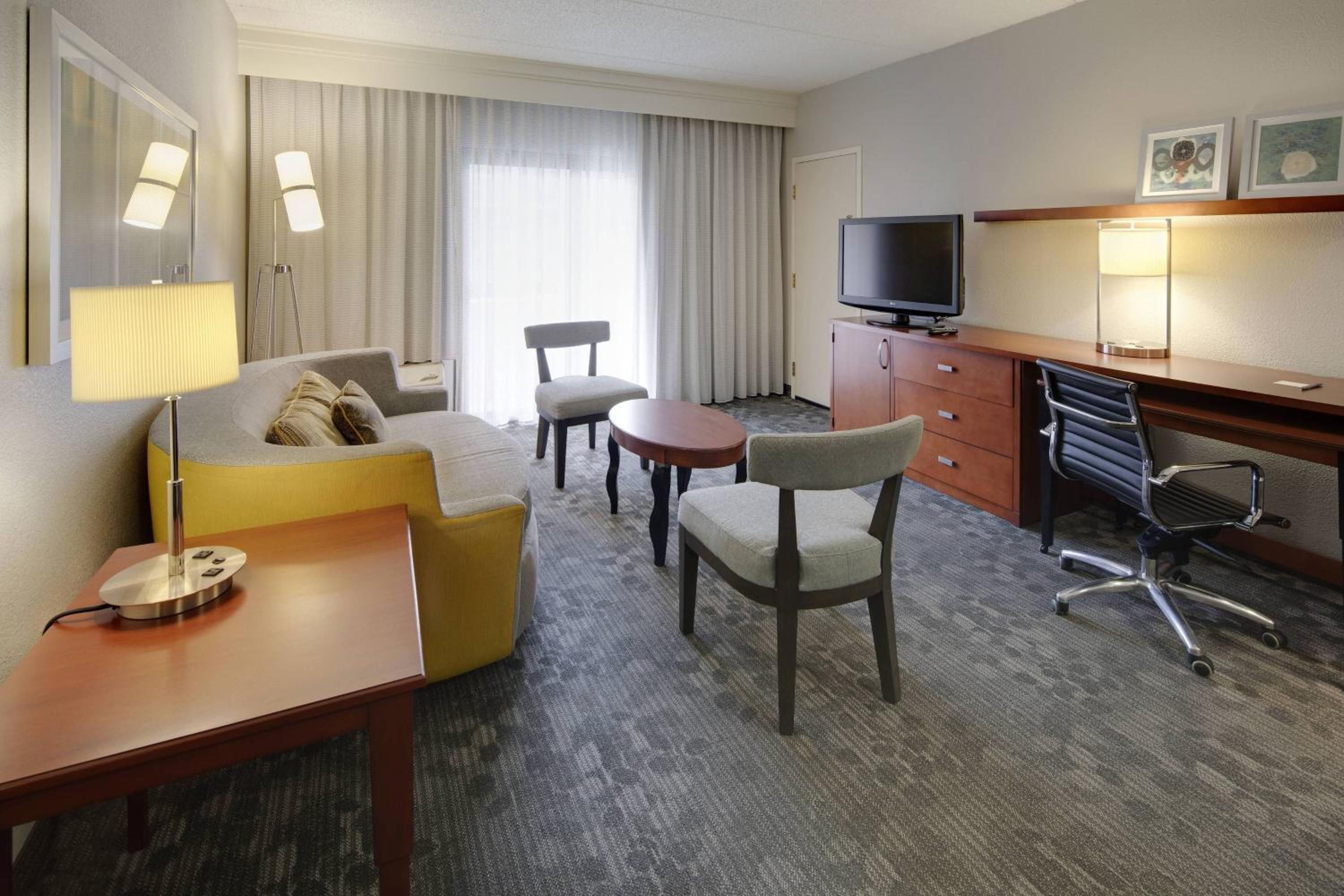 One-Bedroom King Suite - Photo 1