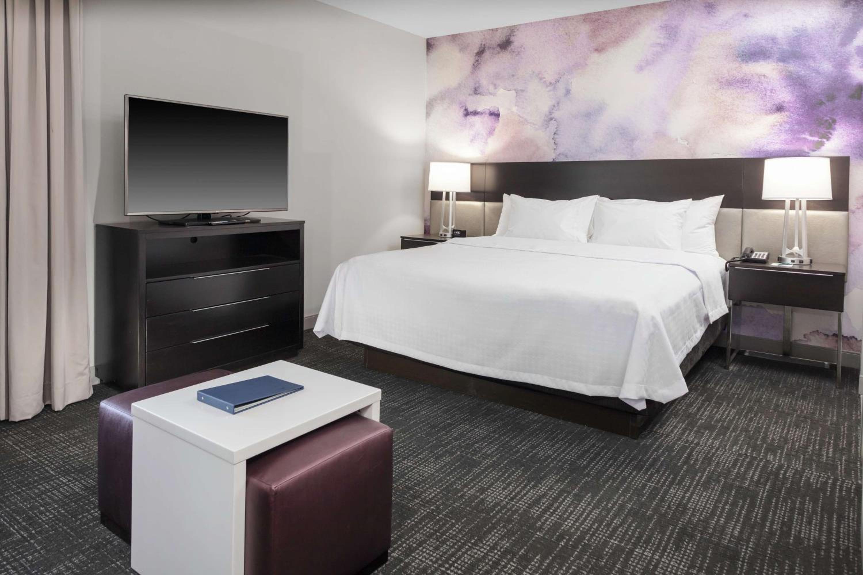 King Studio Suite - Non-Smoking - Photo 4