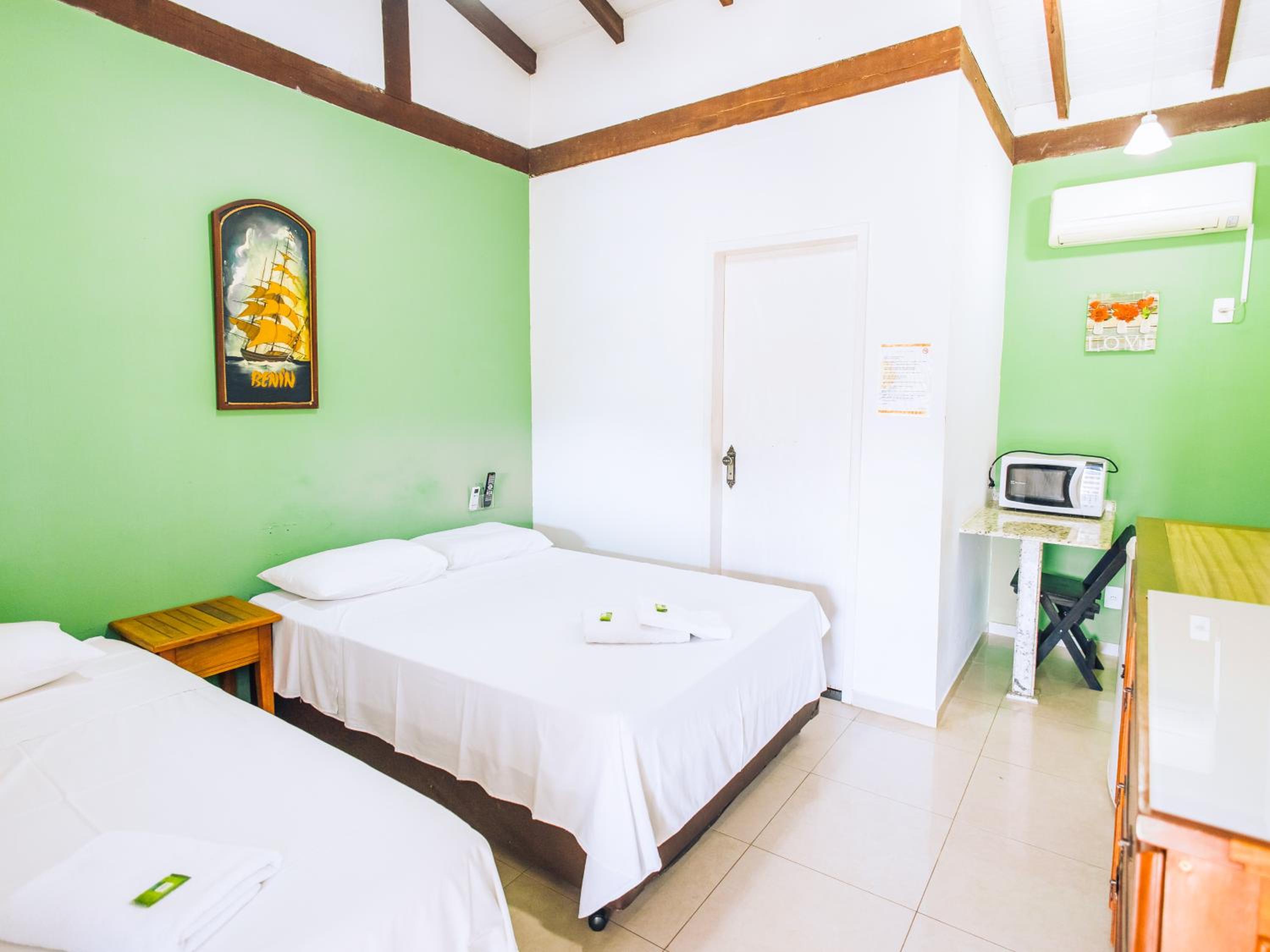 Deluxe Room - Photo 7