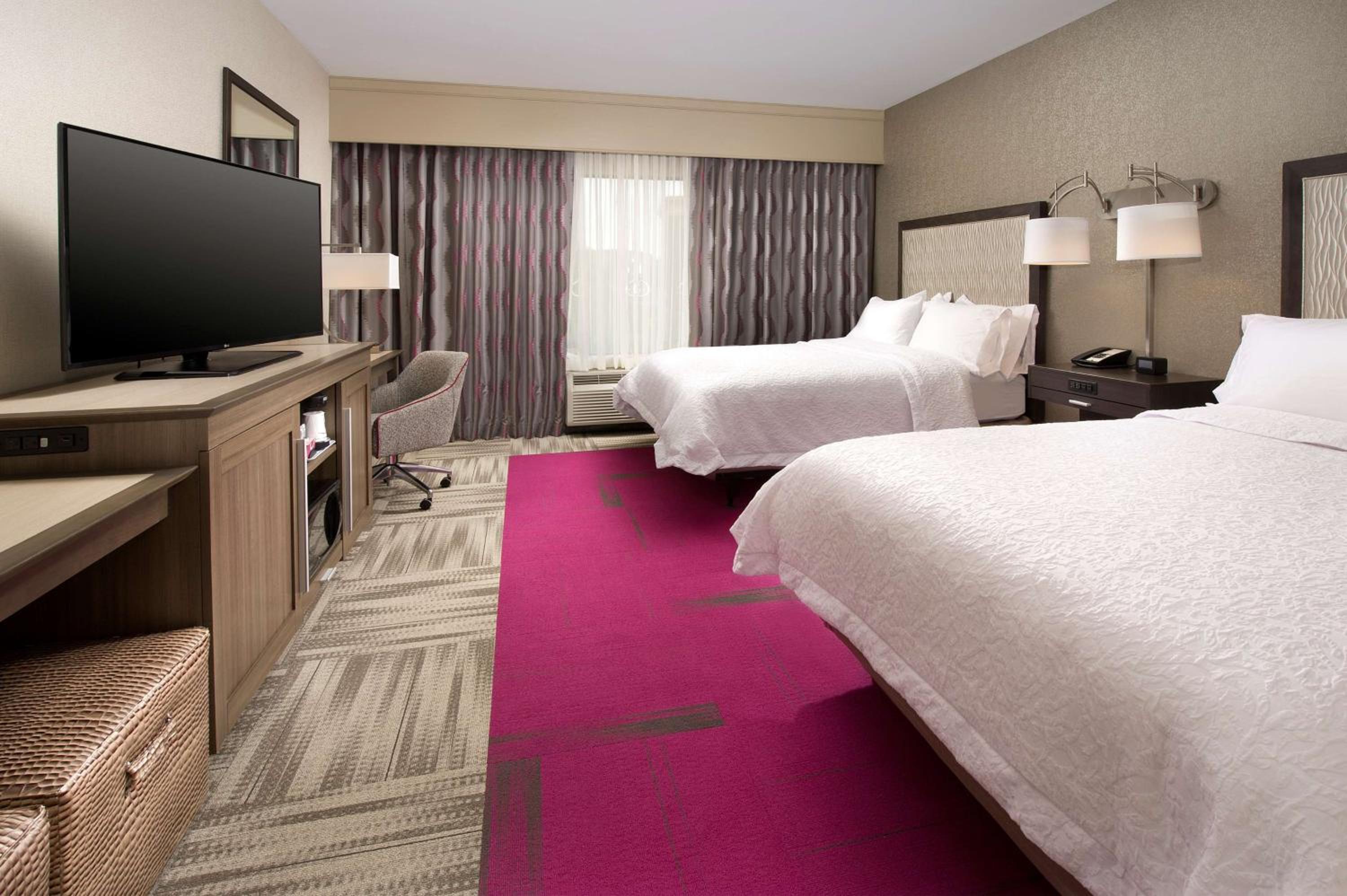 Queen Room with Two Queen Beds (4 Adults)