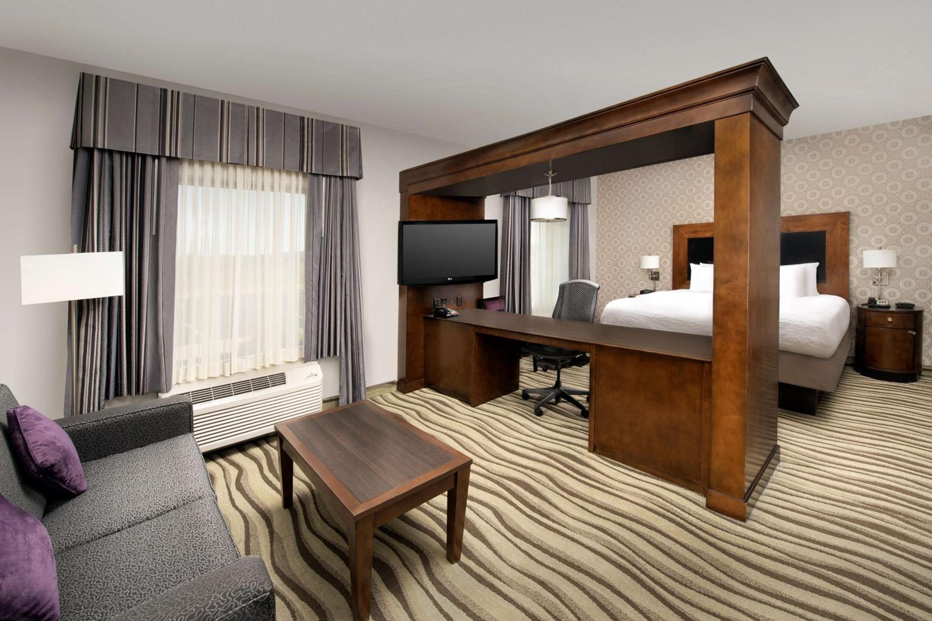King Studio Suite - Non-Smoking - Photo 1
