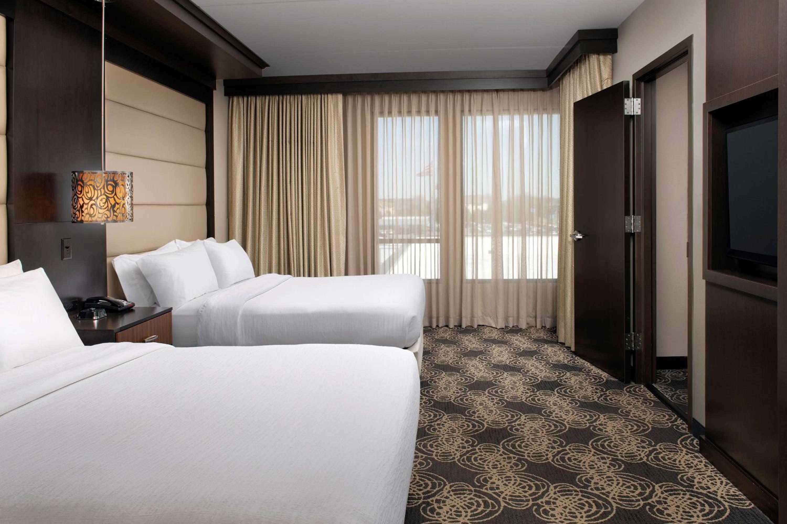 Queen Suite with Two Queen Beds - Allergy Friendly