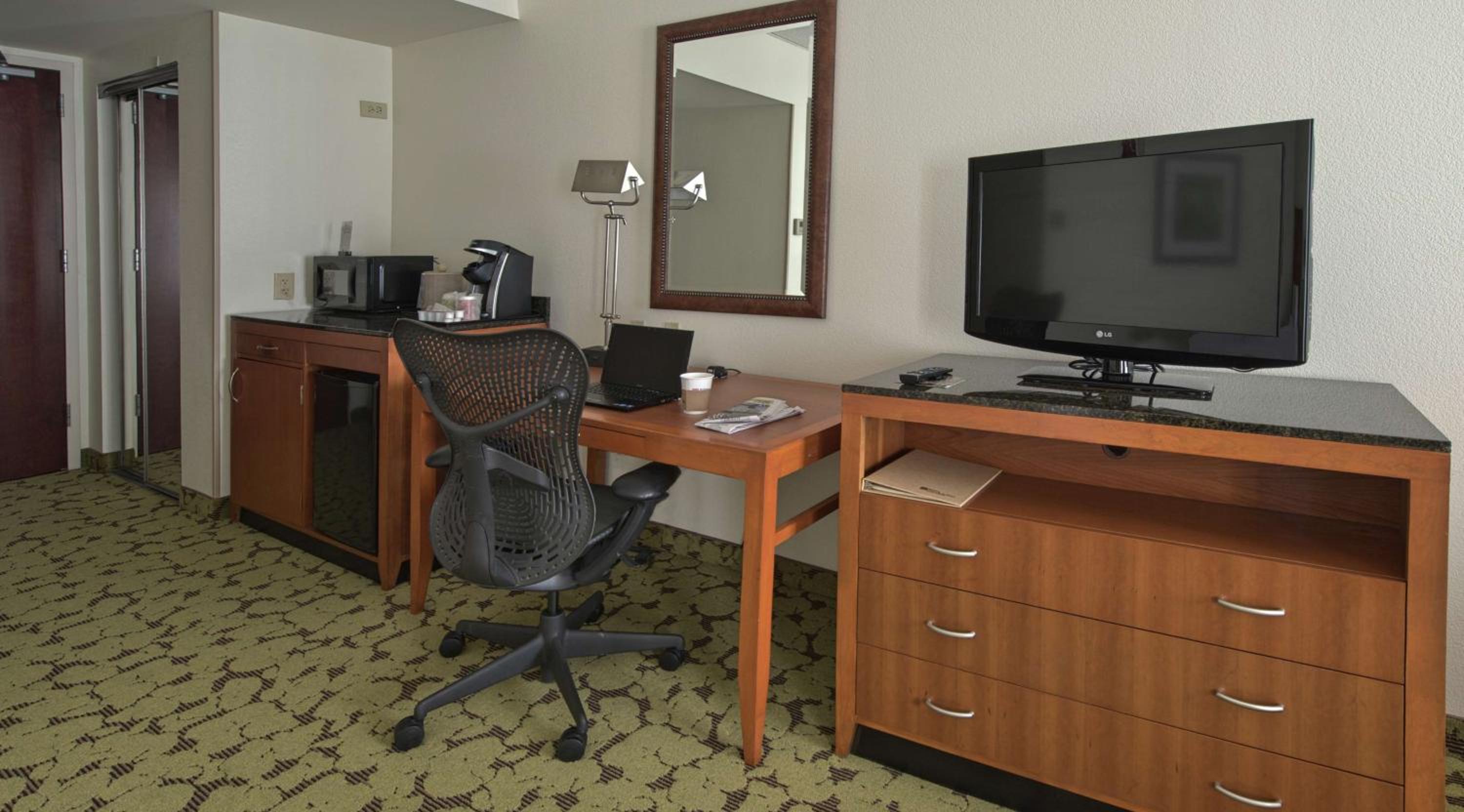Queen Room with Two Queen Beds - Mobility Access - Photo 1