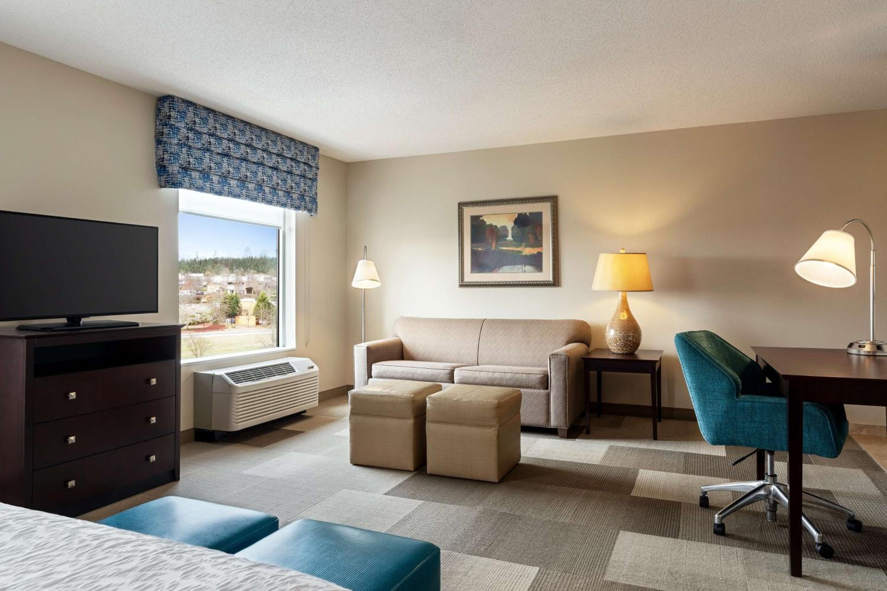King Studio Suite - Non-Smoking - Photo 2