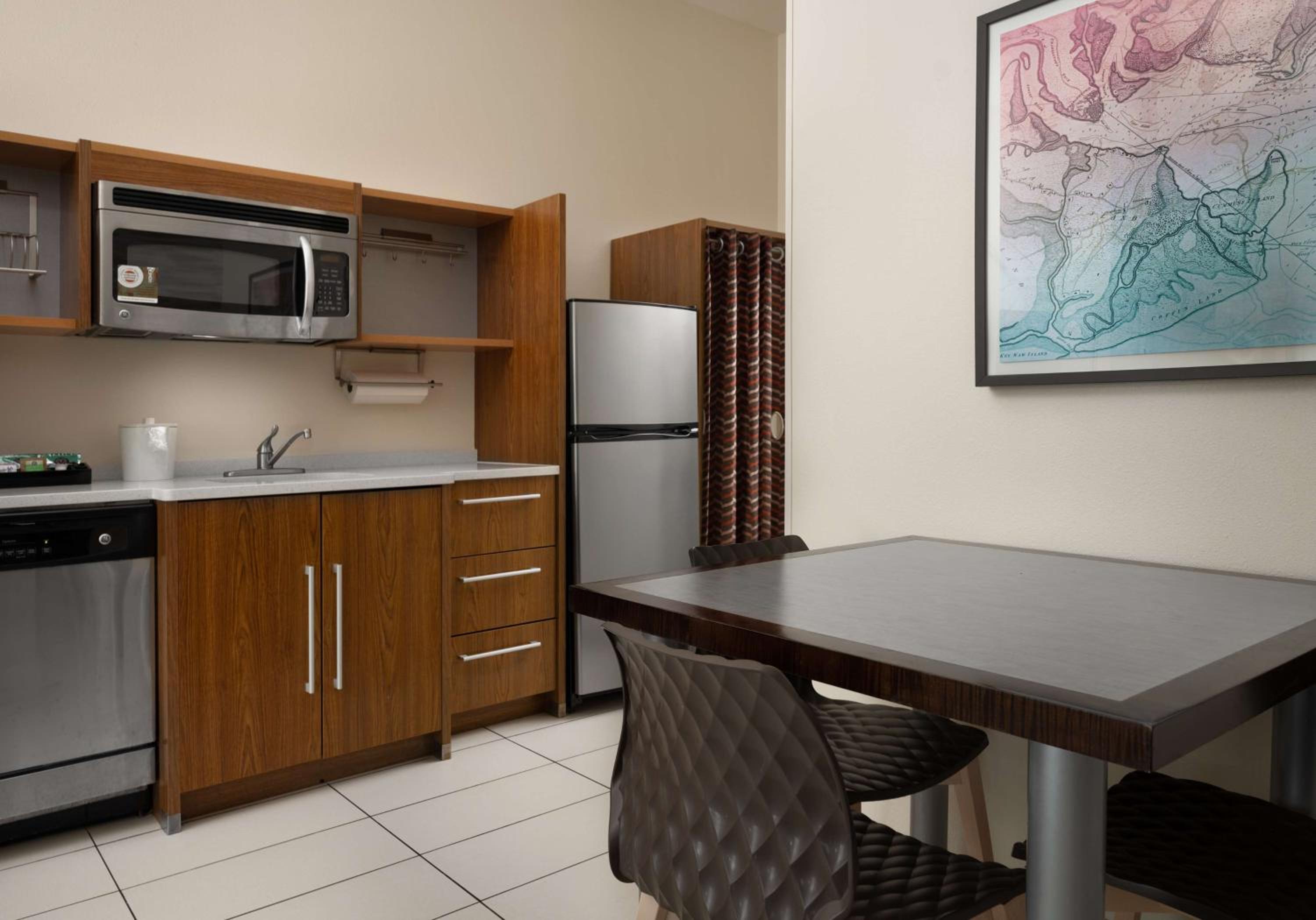 One-Bedroom King Suite - Non-Smoking - Photo 4