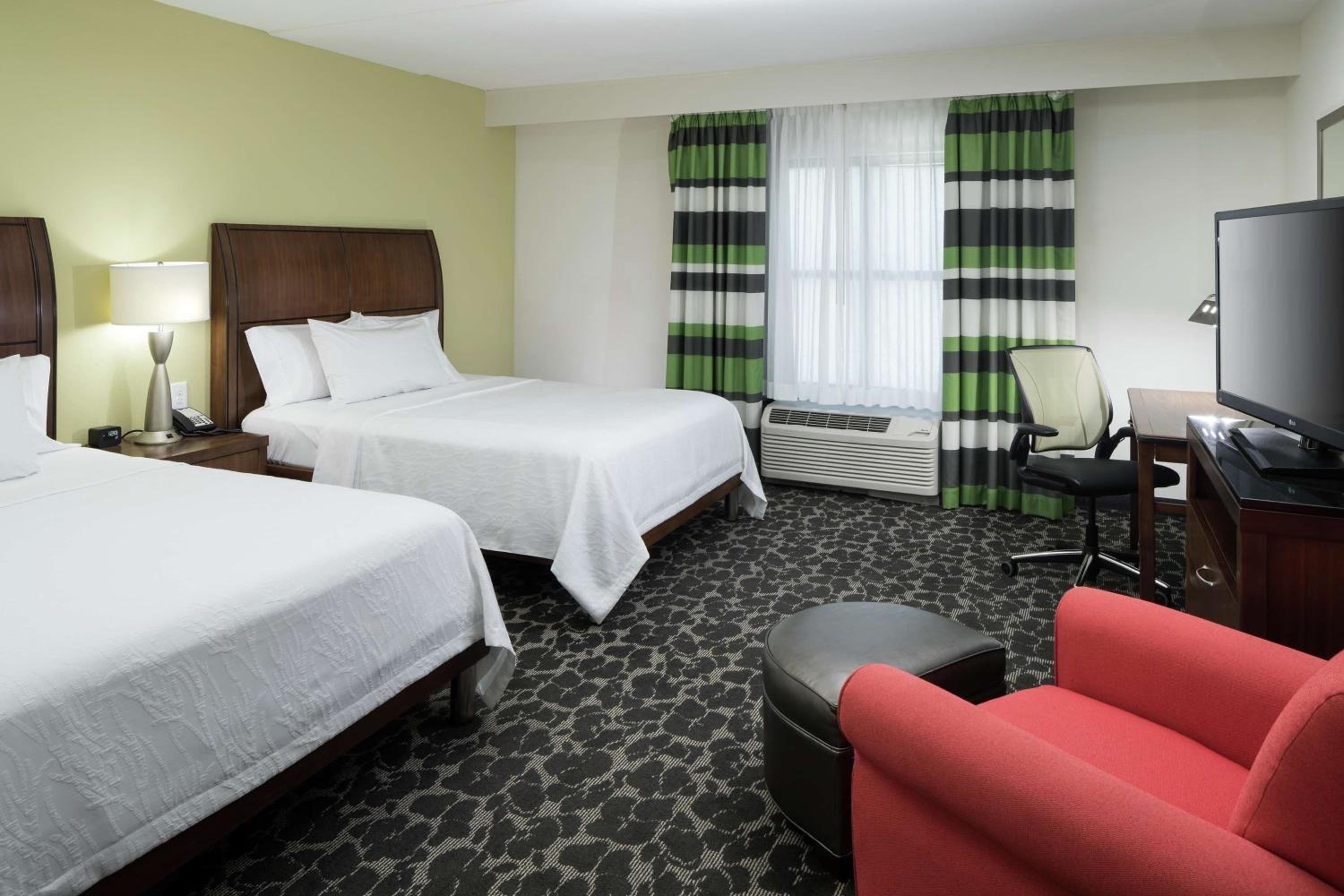 Queen Room with Two Queen Beds - Mobility and Hearing Access