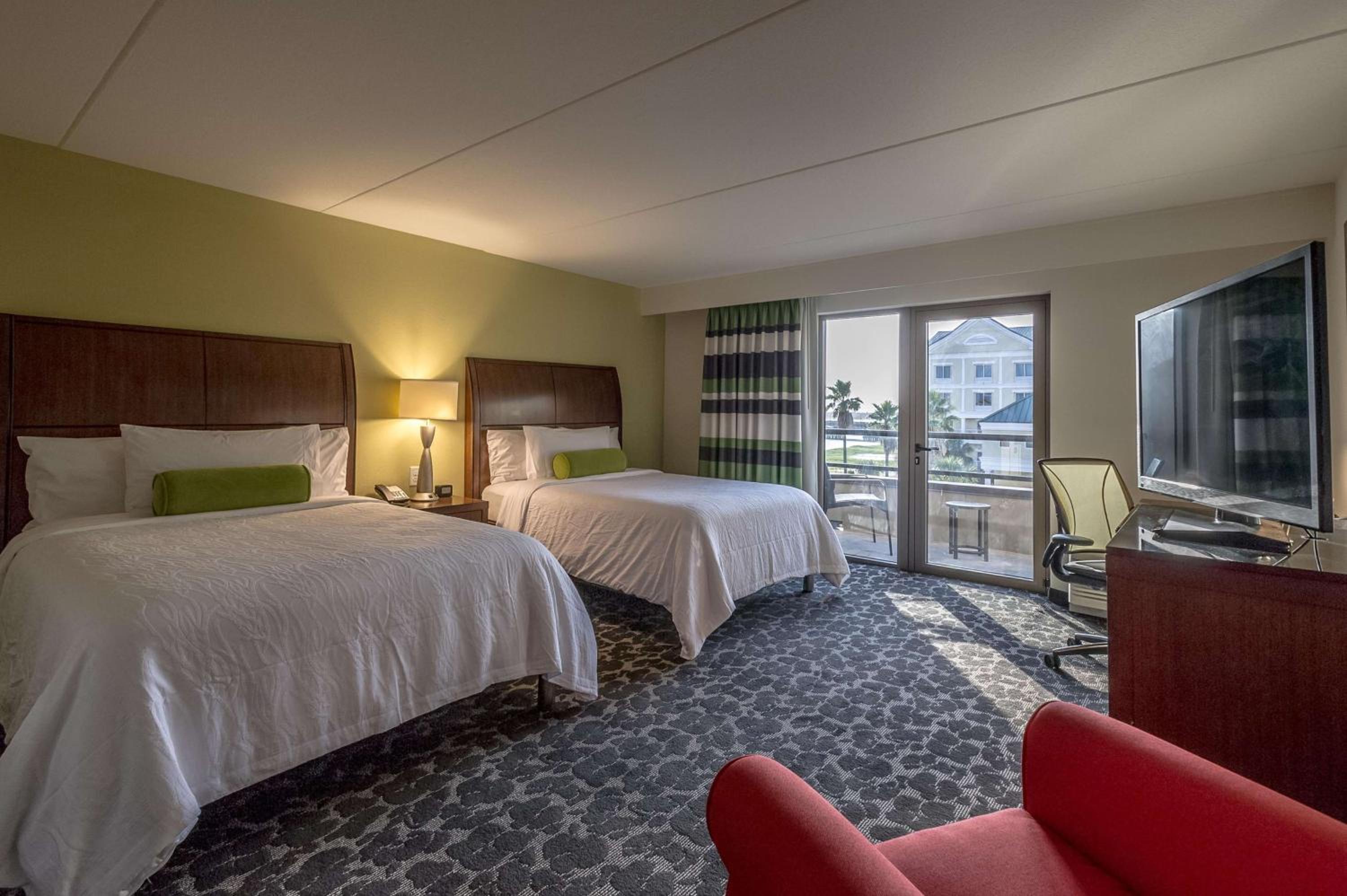 Deluxe Queen Room with Two Queen Beds and Balcony - Non-Smoking