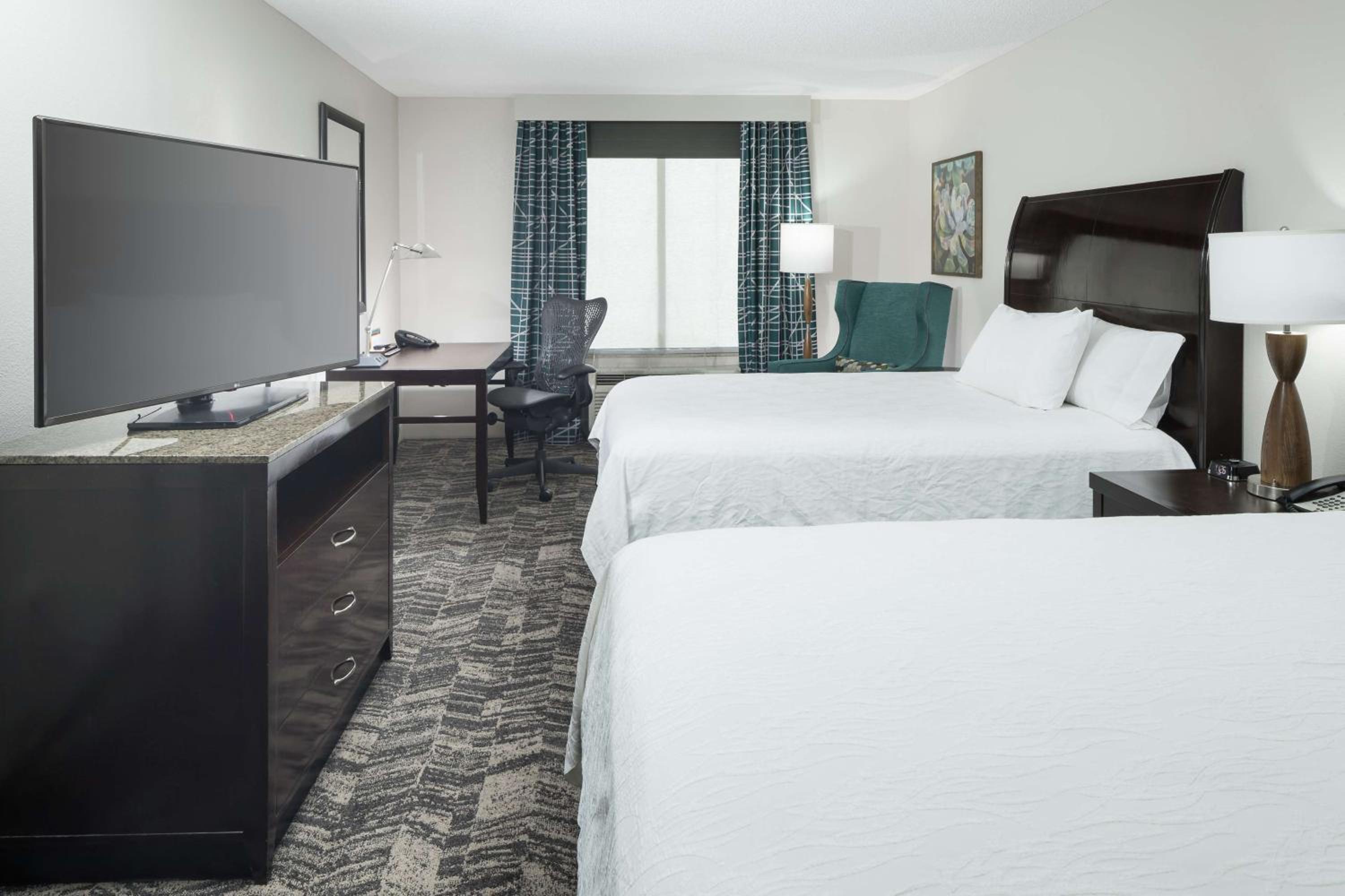 Queen Room with Two Queen Beds - Photo 1