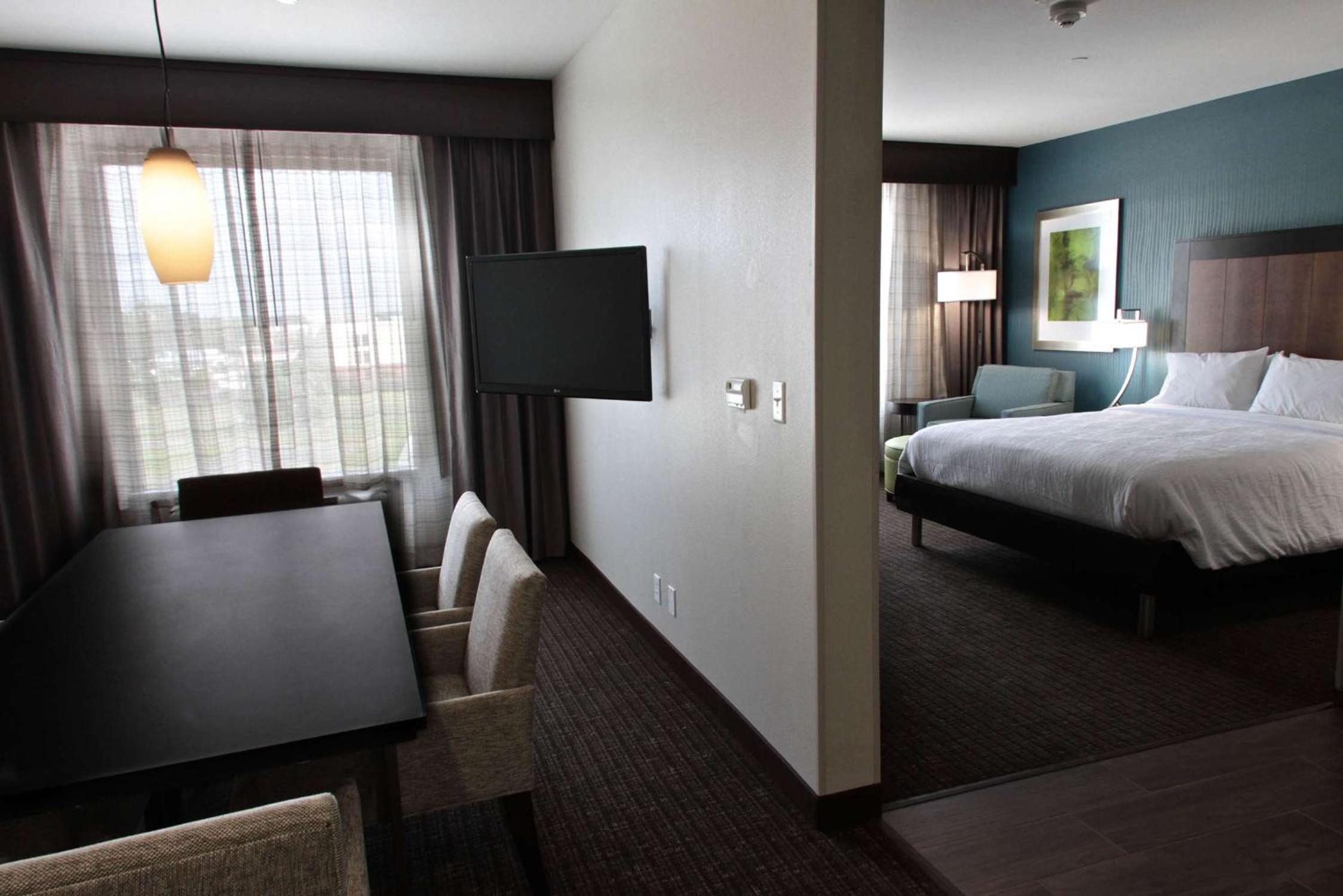 Junior King Business Suite photo 1