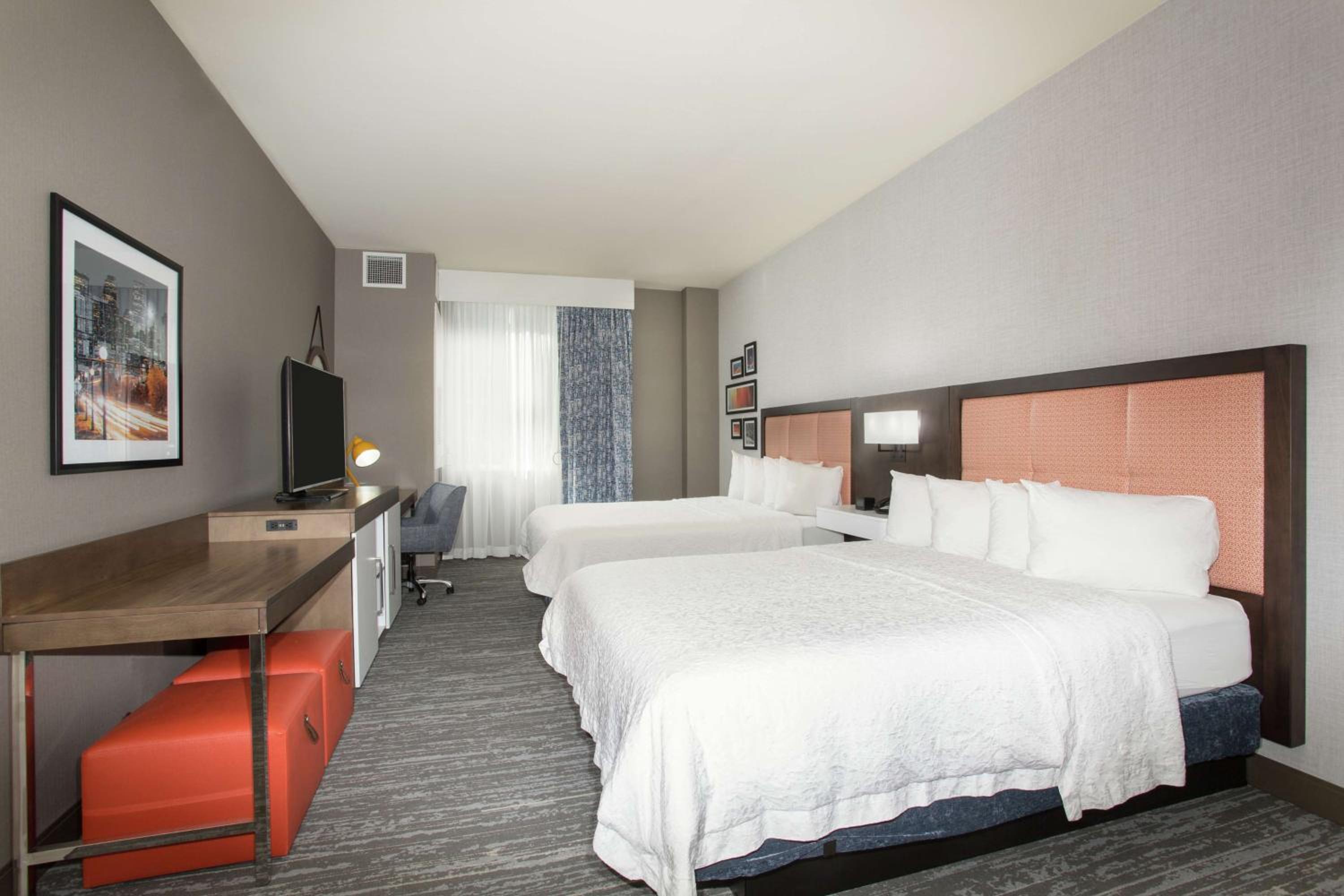 Queen Room with Two Queen Beds - Mobility Access/Non-Smoking