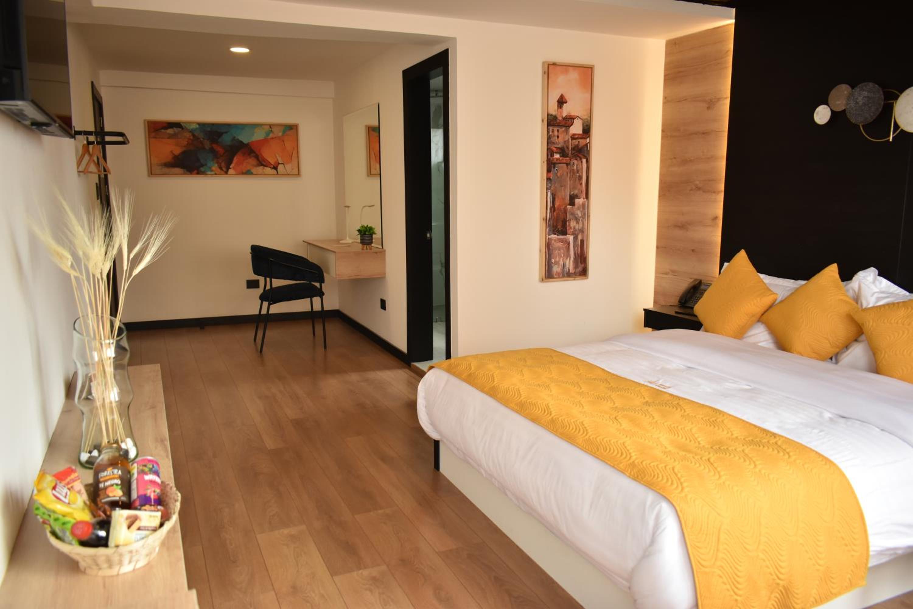 Standard Double Room photo 2