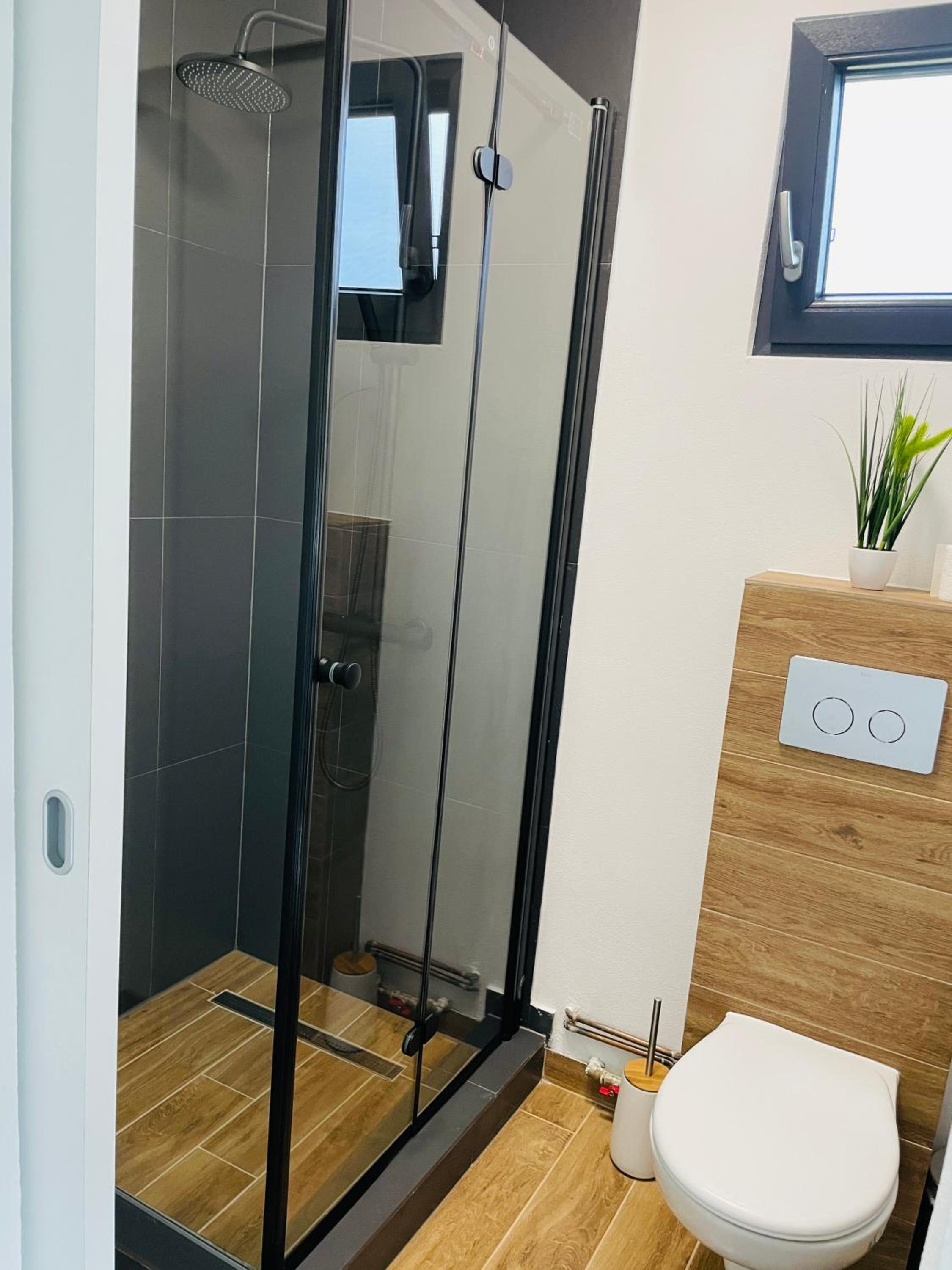 One-Bedroom House photo 2