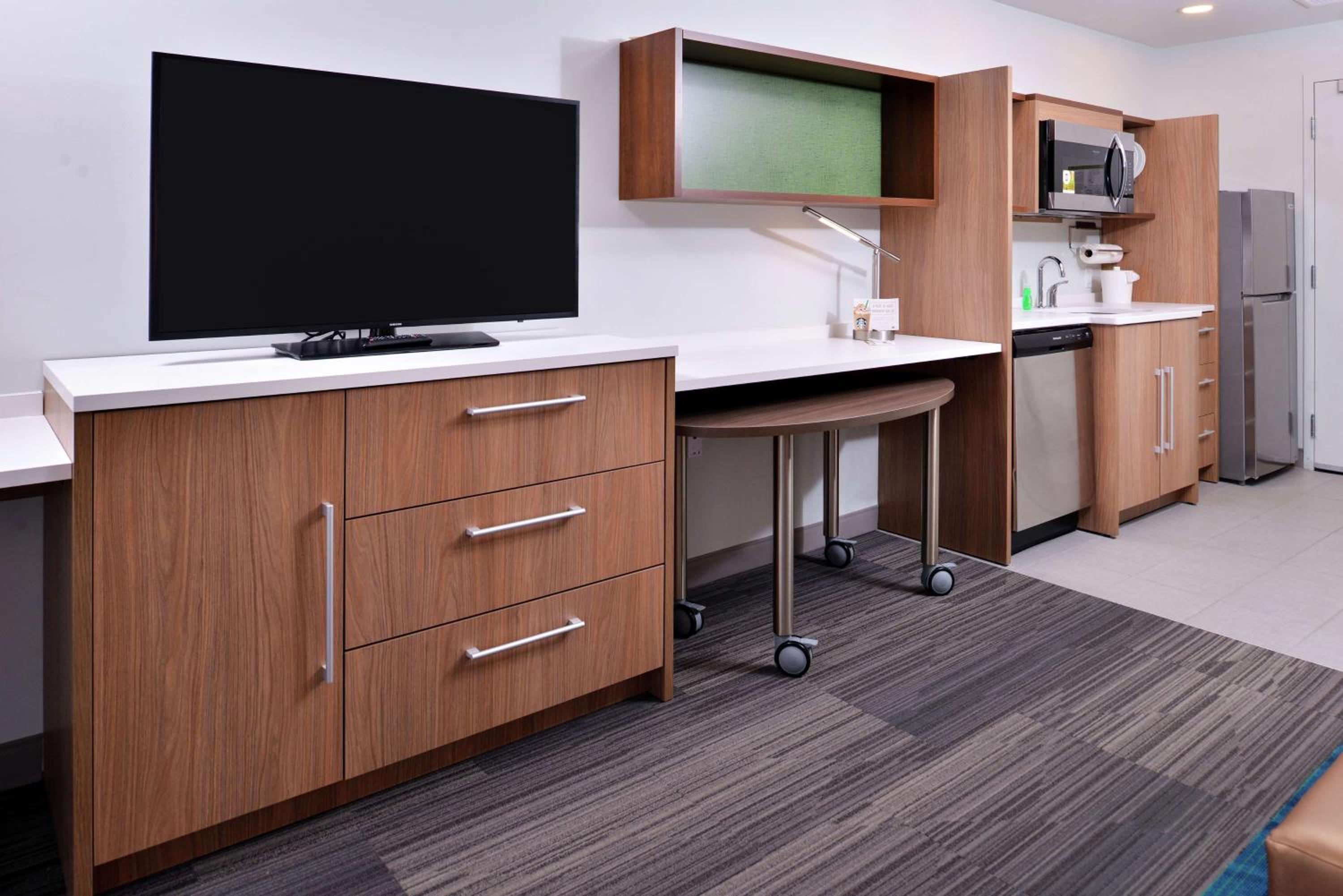 King Studio Suite - Photo 4