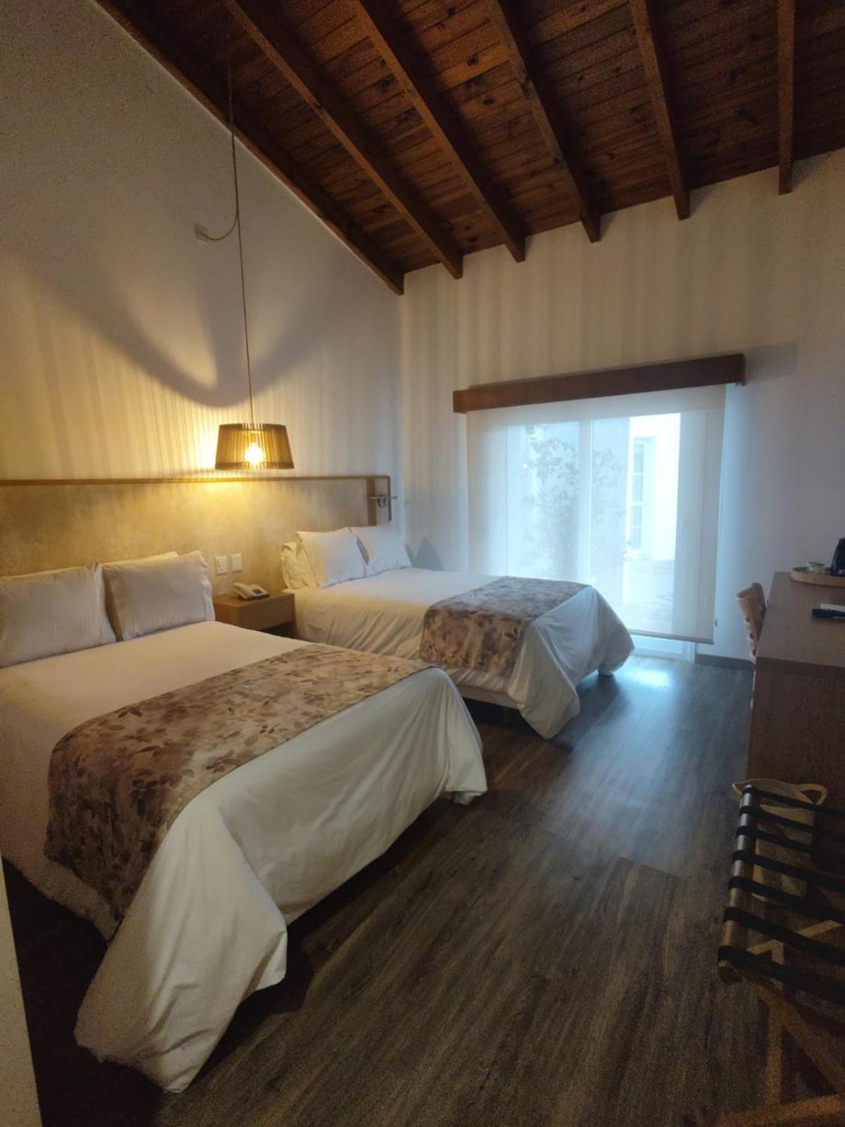 Superior Twin Room photo 3