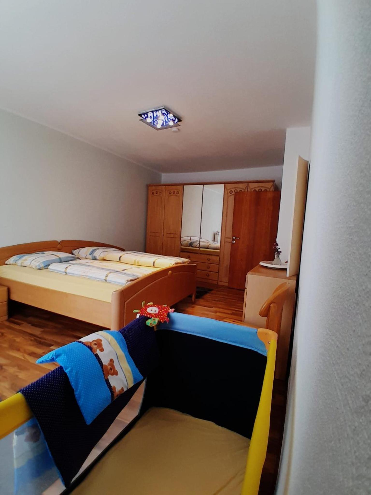 Two-Bedroom Apartment with Mountain View photo 2