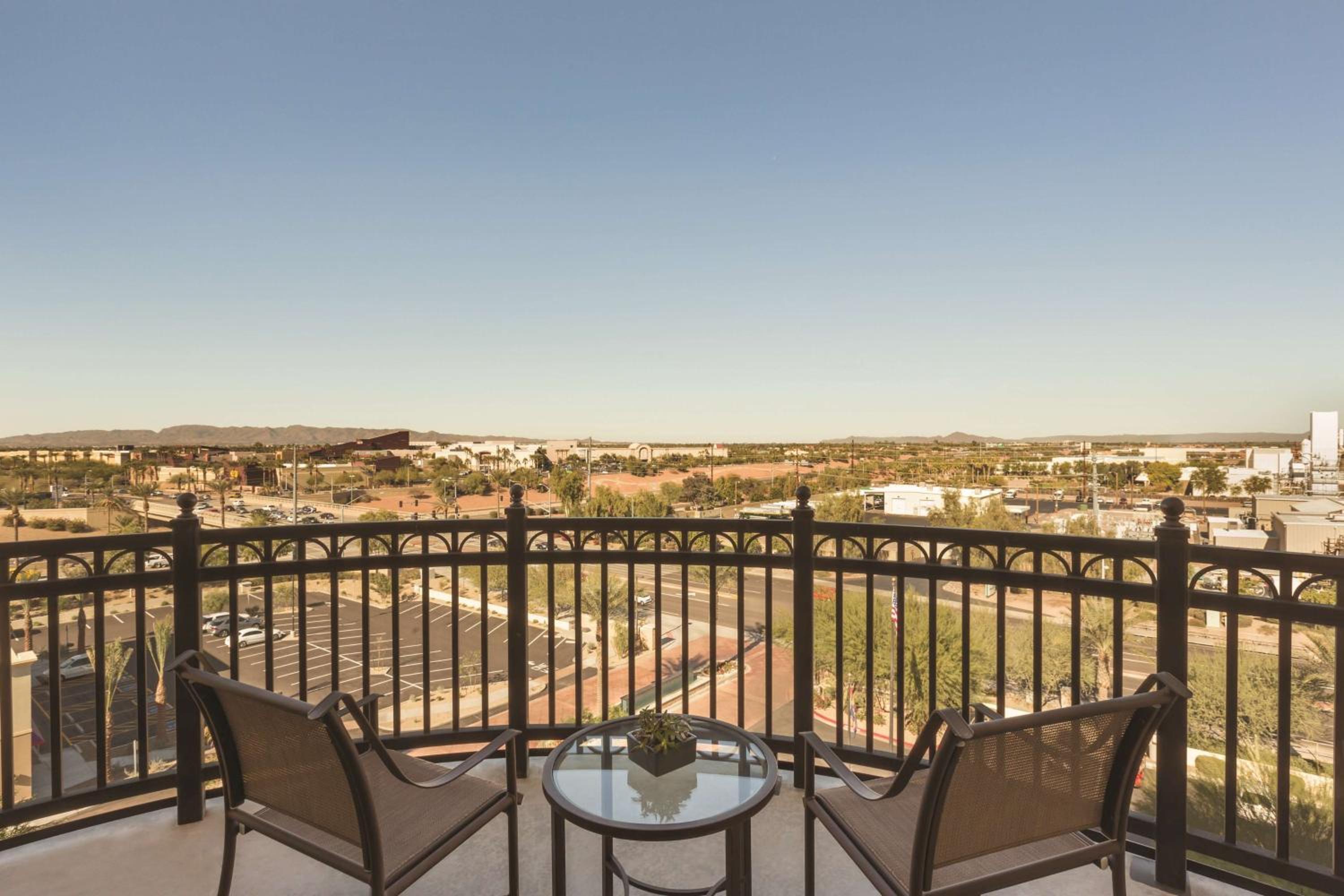 Corner King Room - Disability Access