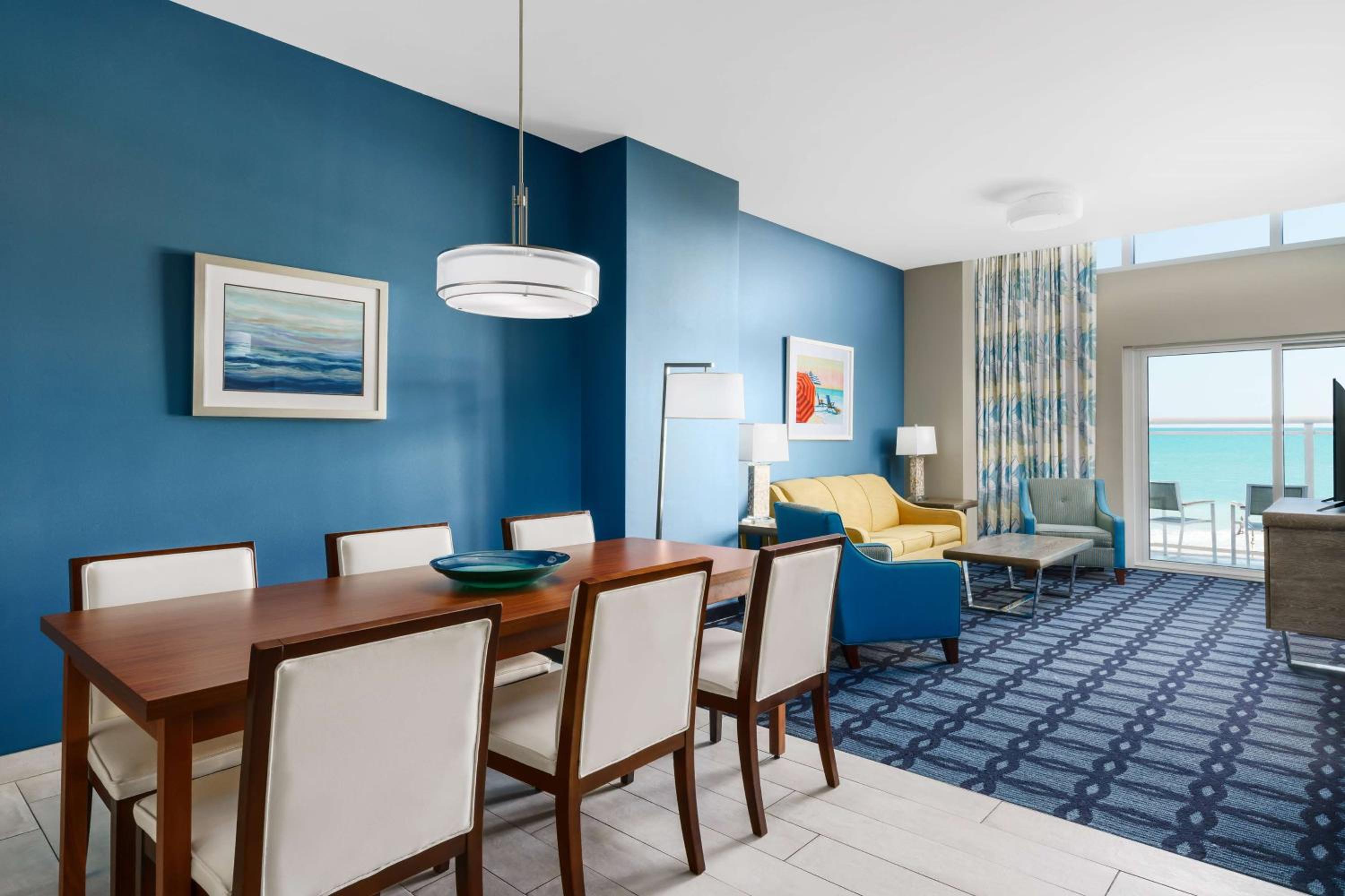Two-Bedroom Suite with Ocean View - Non-Smoking