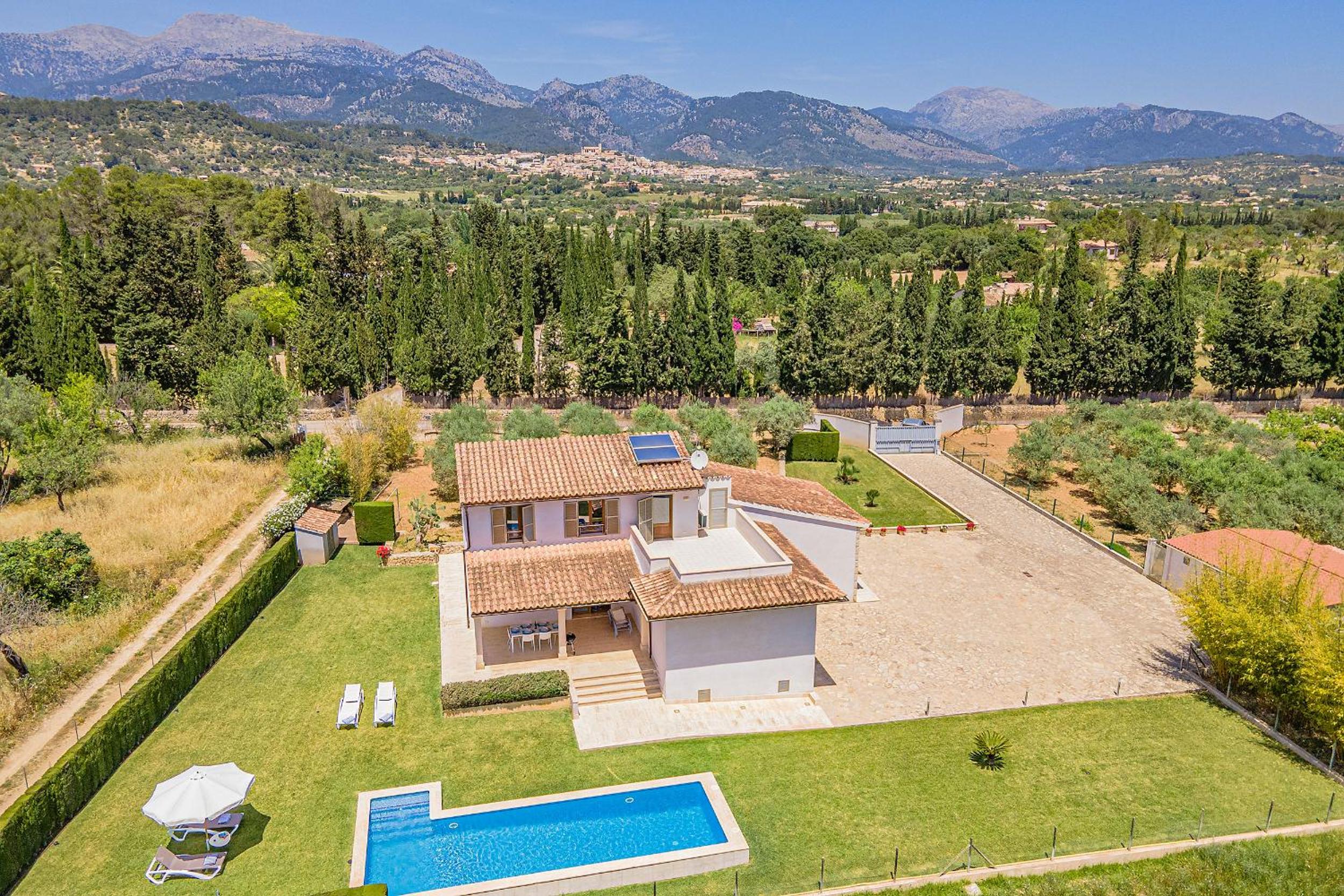 Villa with Garden View photo 2