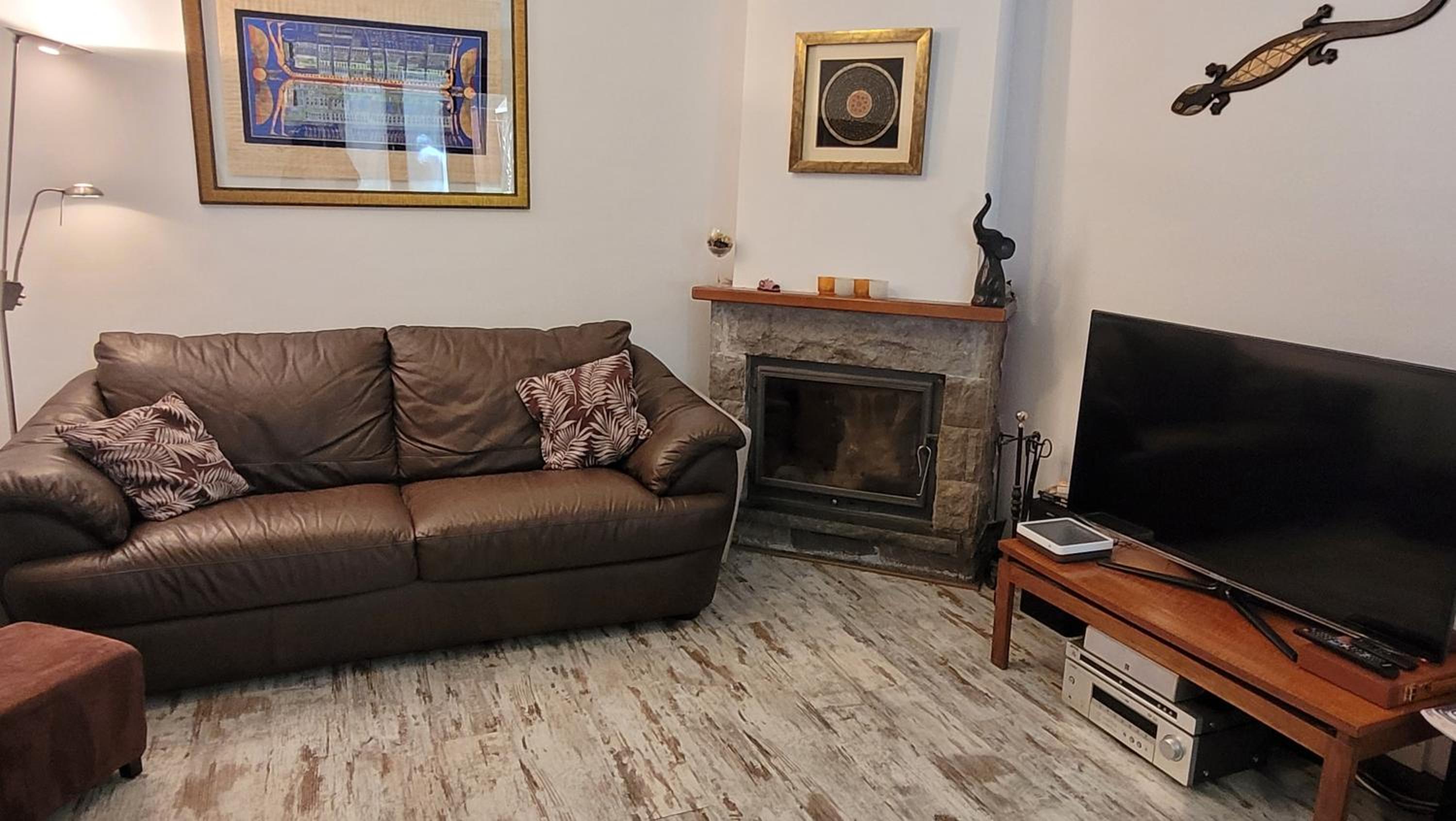 Two-Bedroom Apartment photo 2