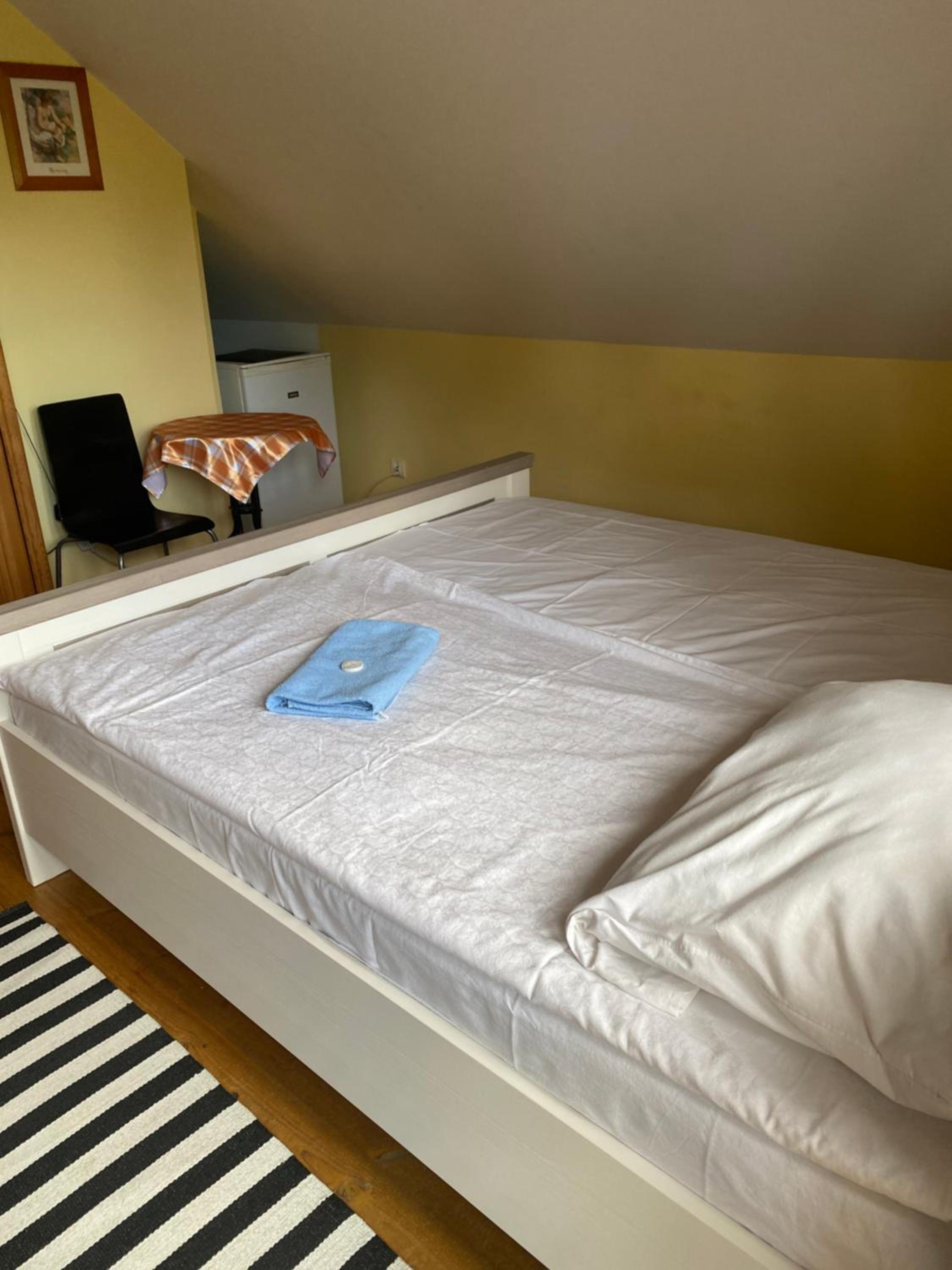 Economy Double Room - Photo 4