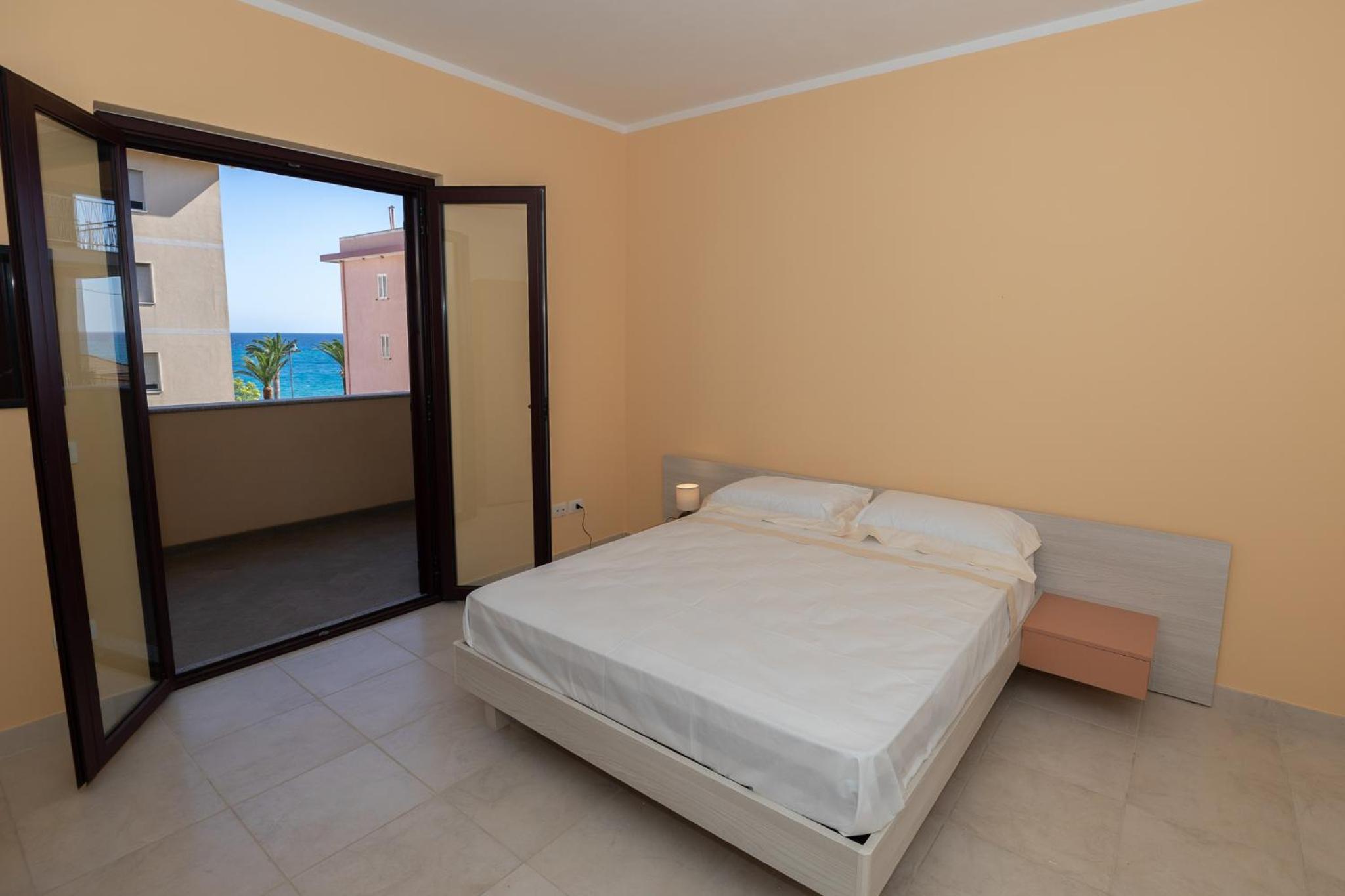 Four-Bedroom House photo 1