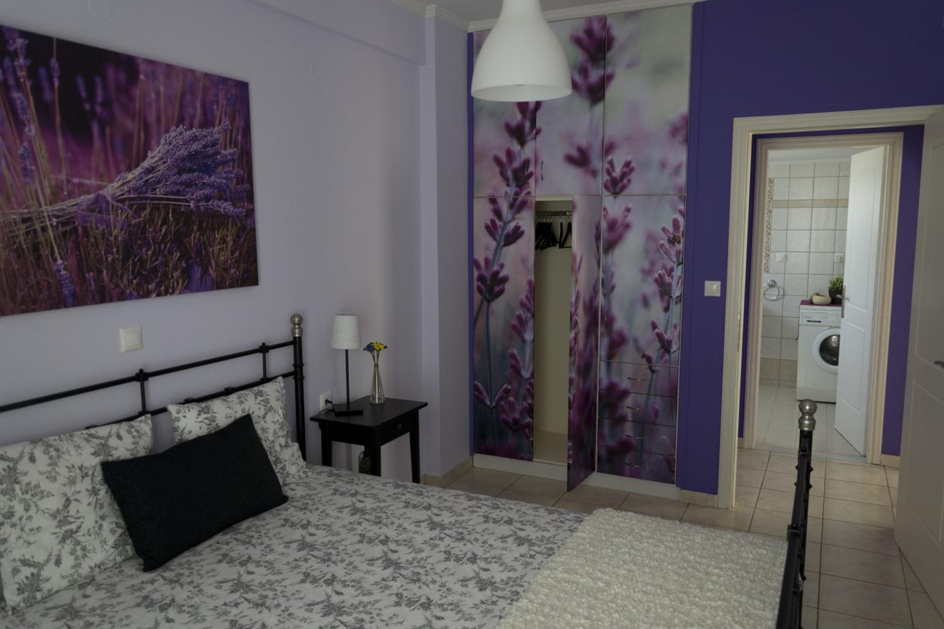 Deluxe Apartment Lavender photo 2
