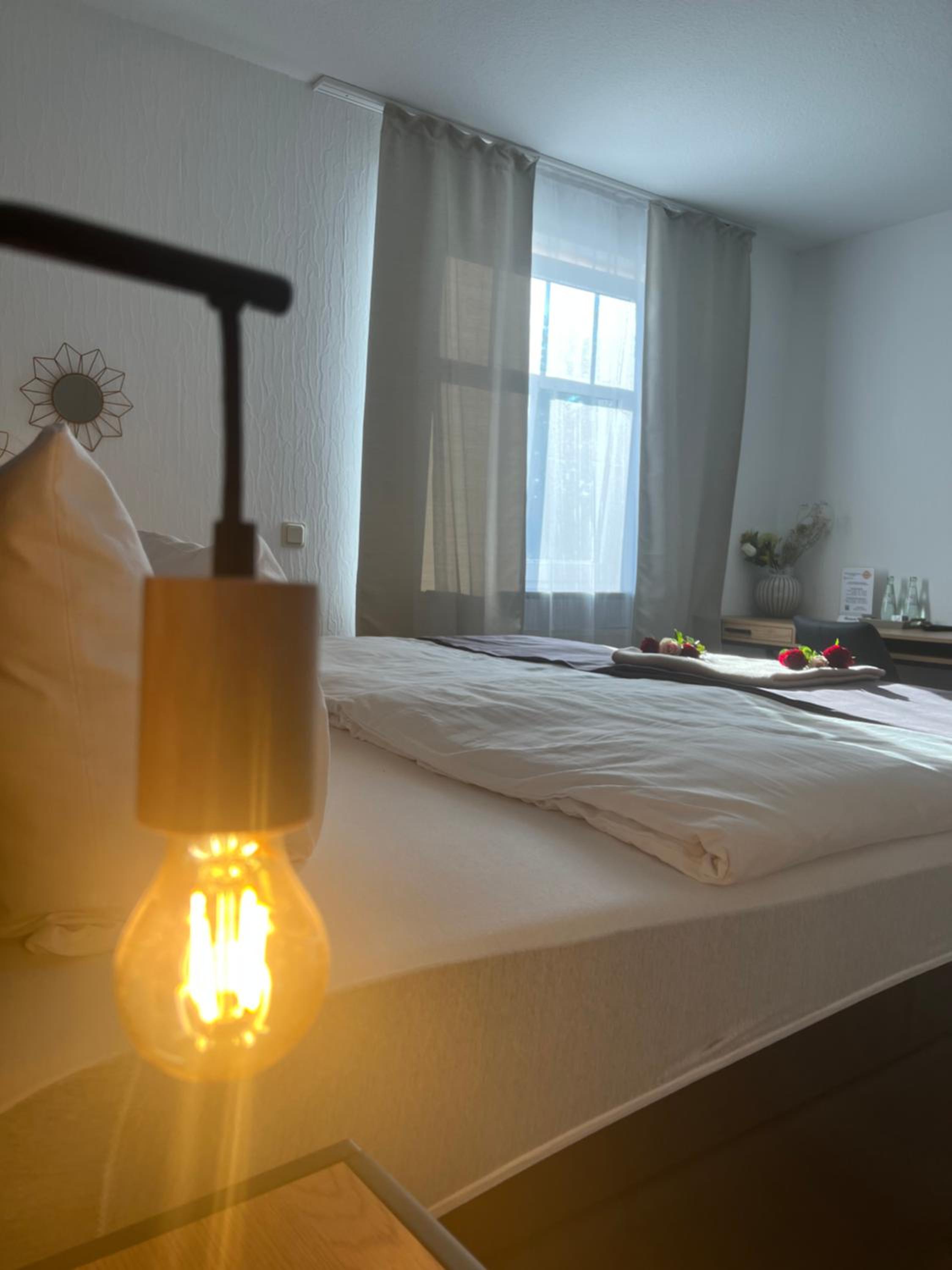 Double Room - Photo 9