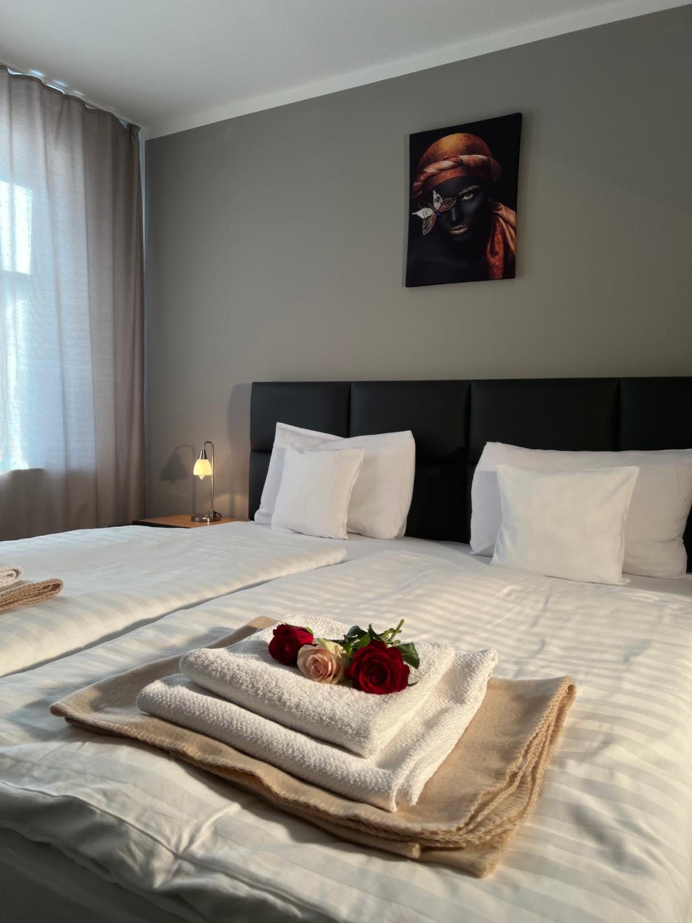 Double Room - Photo 11
