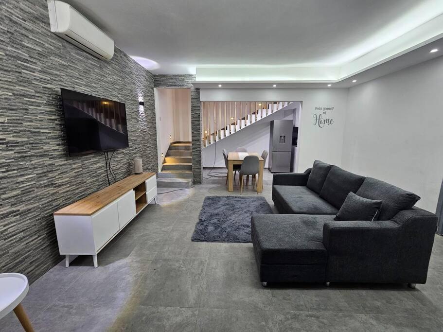 Two-Bedroom Villa photo 1