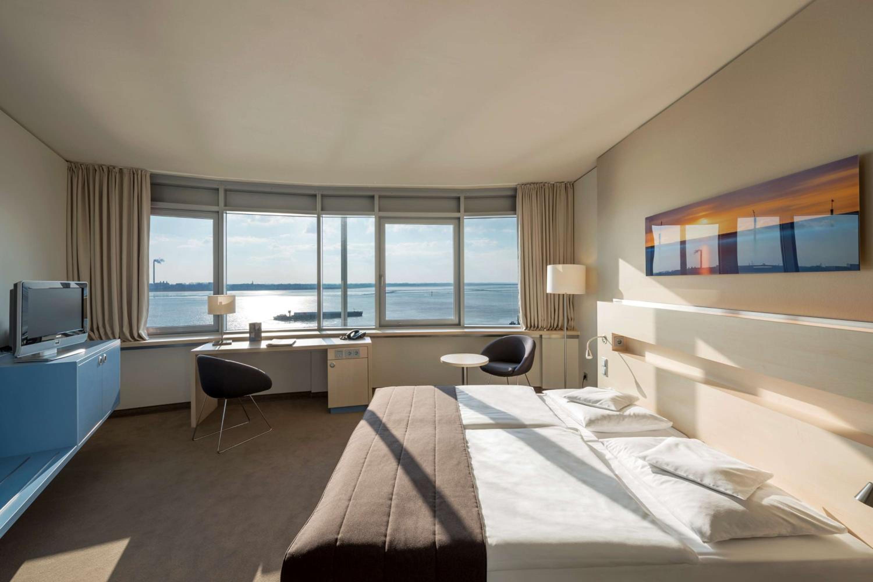 Deluxe Double Room with direct Weser View