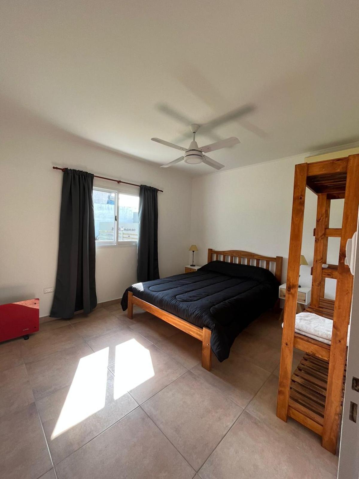 One-Bedroom House photo 1
