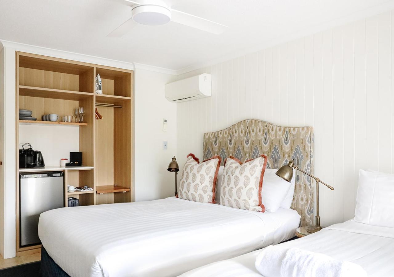 Deluxe Queen & Single Room - Photo 5