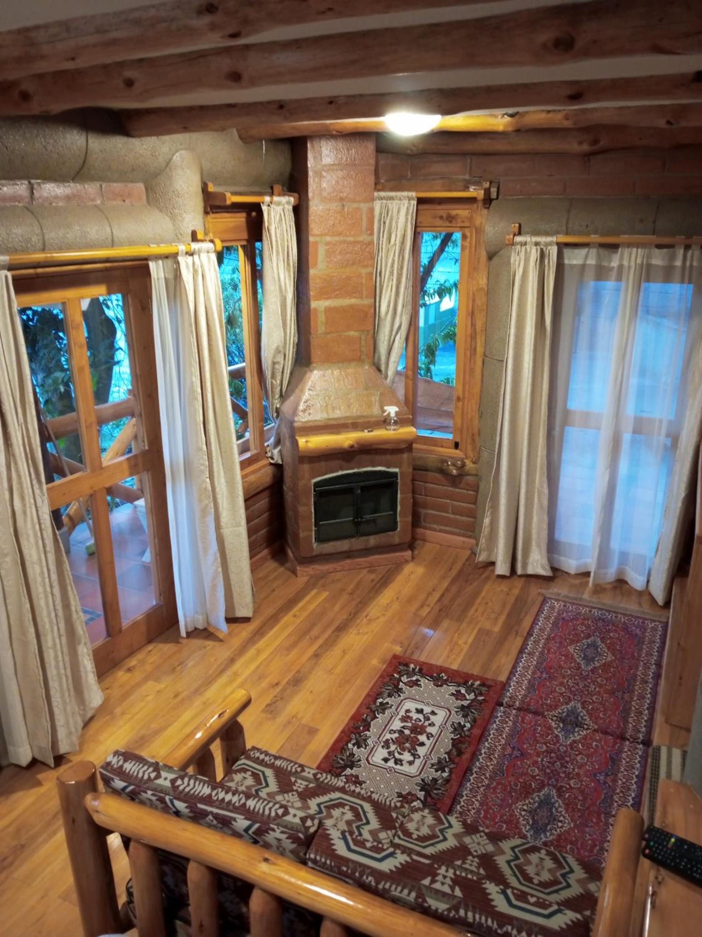 Deluxe Double or Twin Room with Balcony photo 3