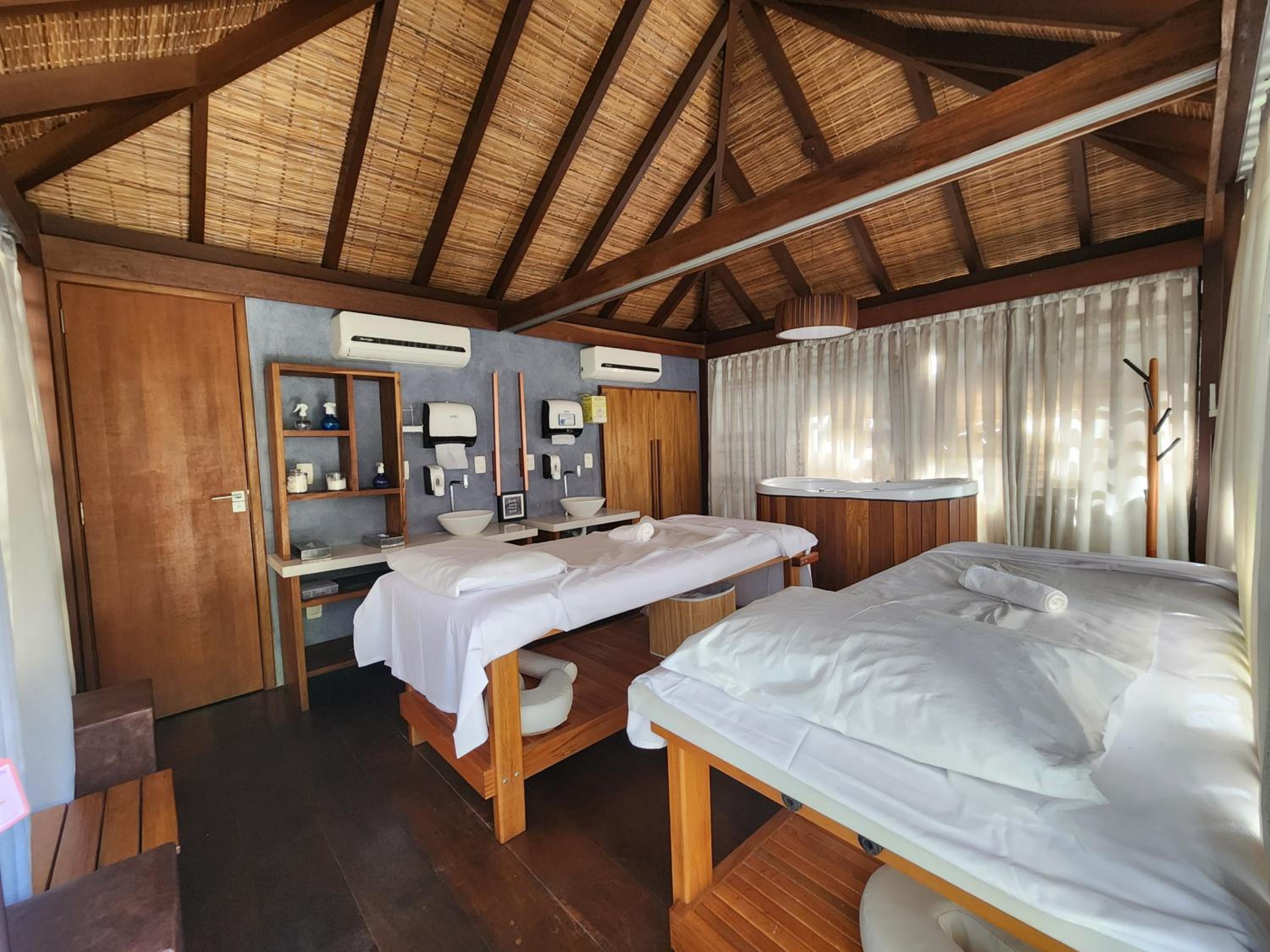 Studio Apartment With Sea View