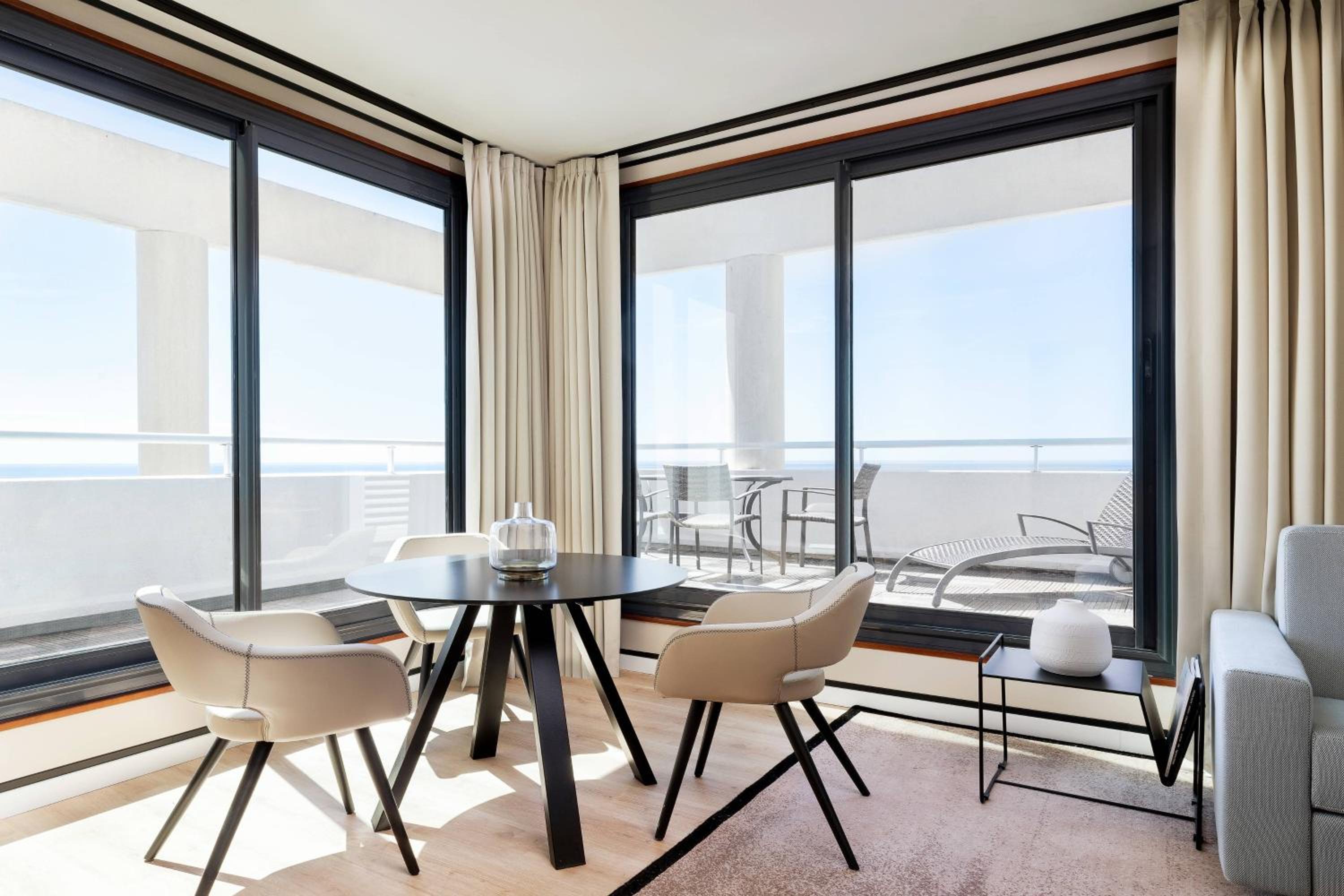 Panoramic Meerblick Suite mit Balkon
