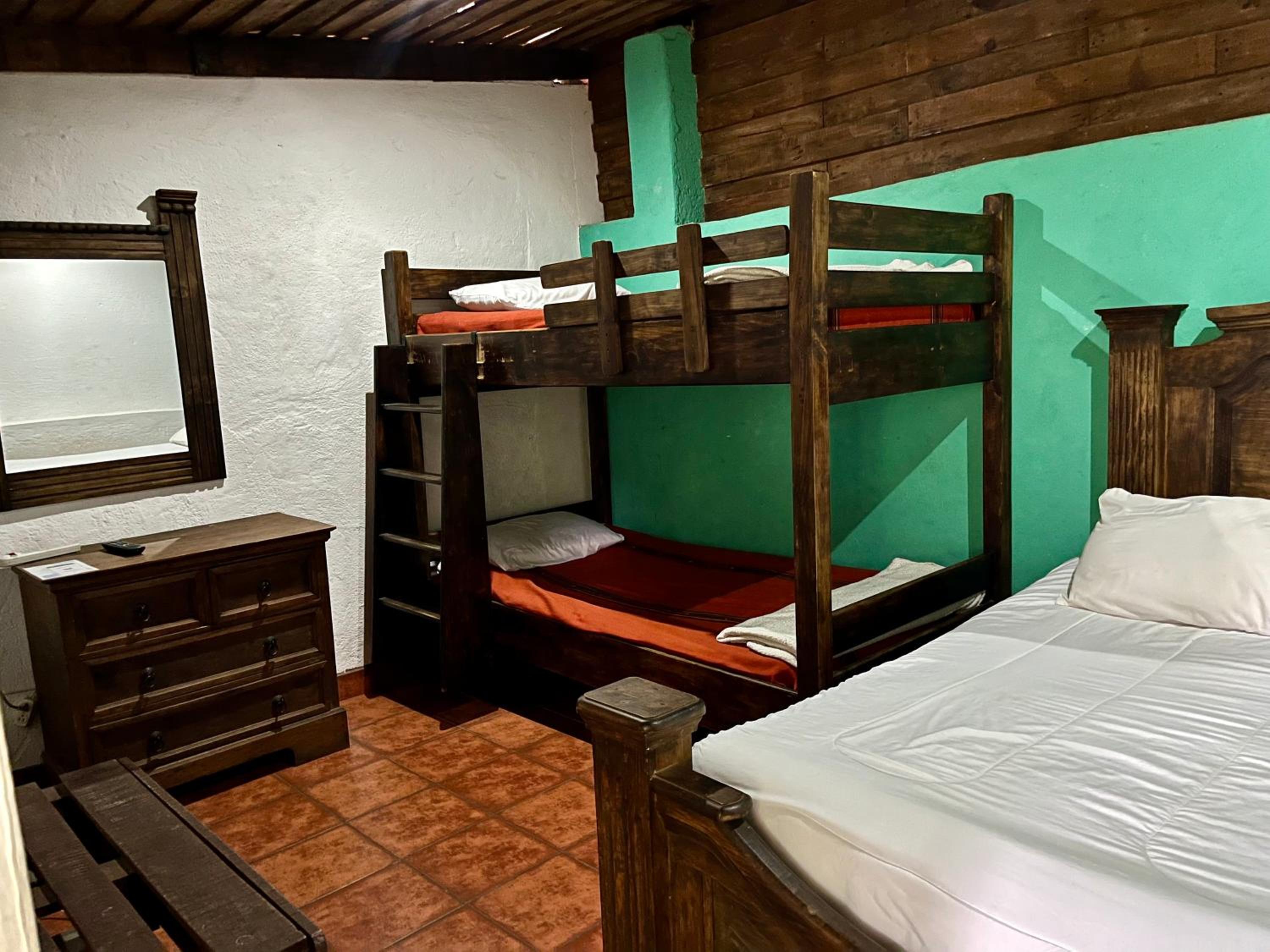 Quadruple Room with Bathroom photo 1