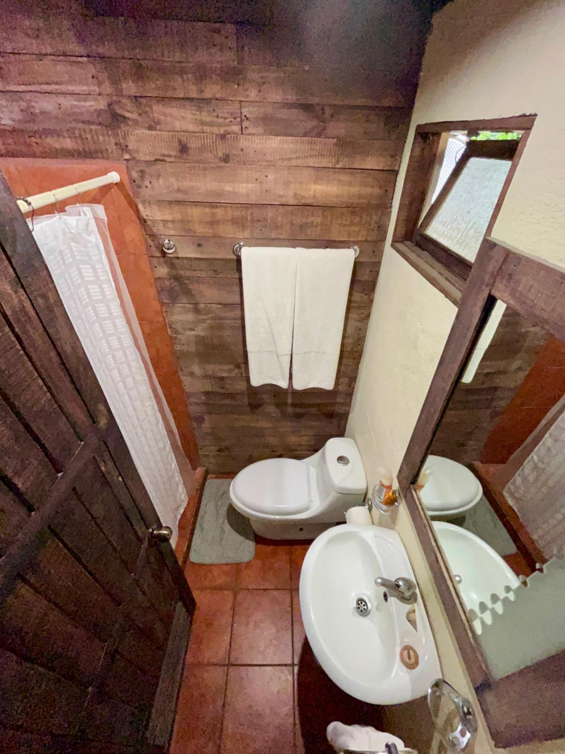 Quadruple Room with Bathroom photo 2