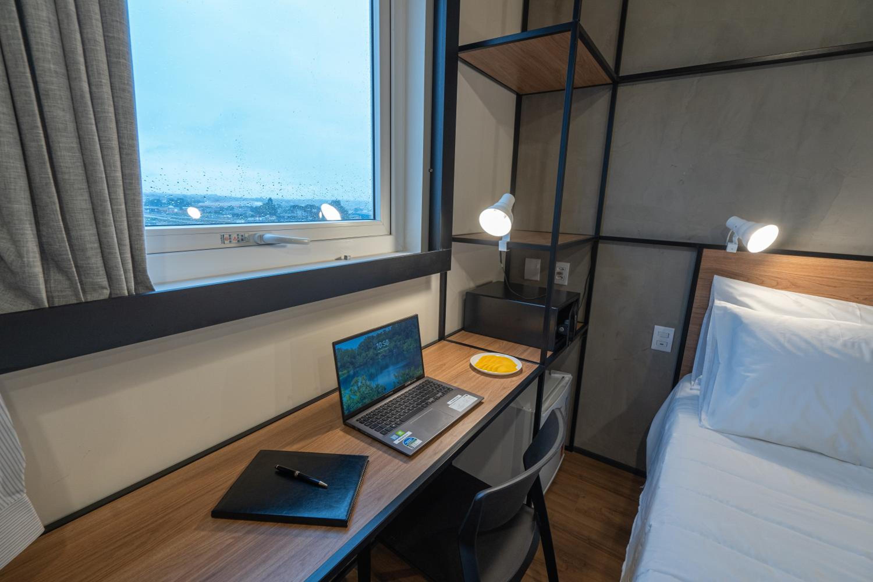 Standard Room with Two Single Beds photo 2