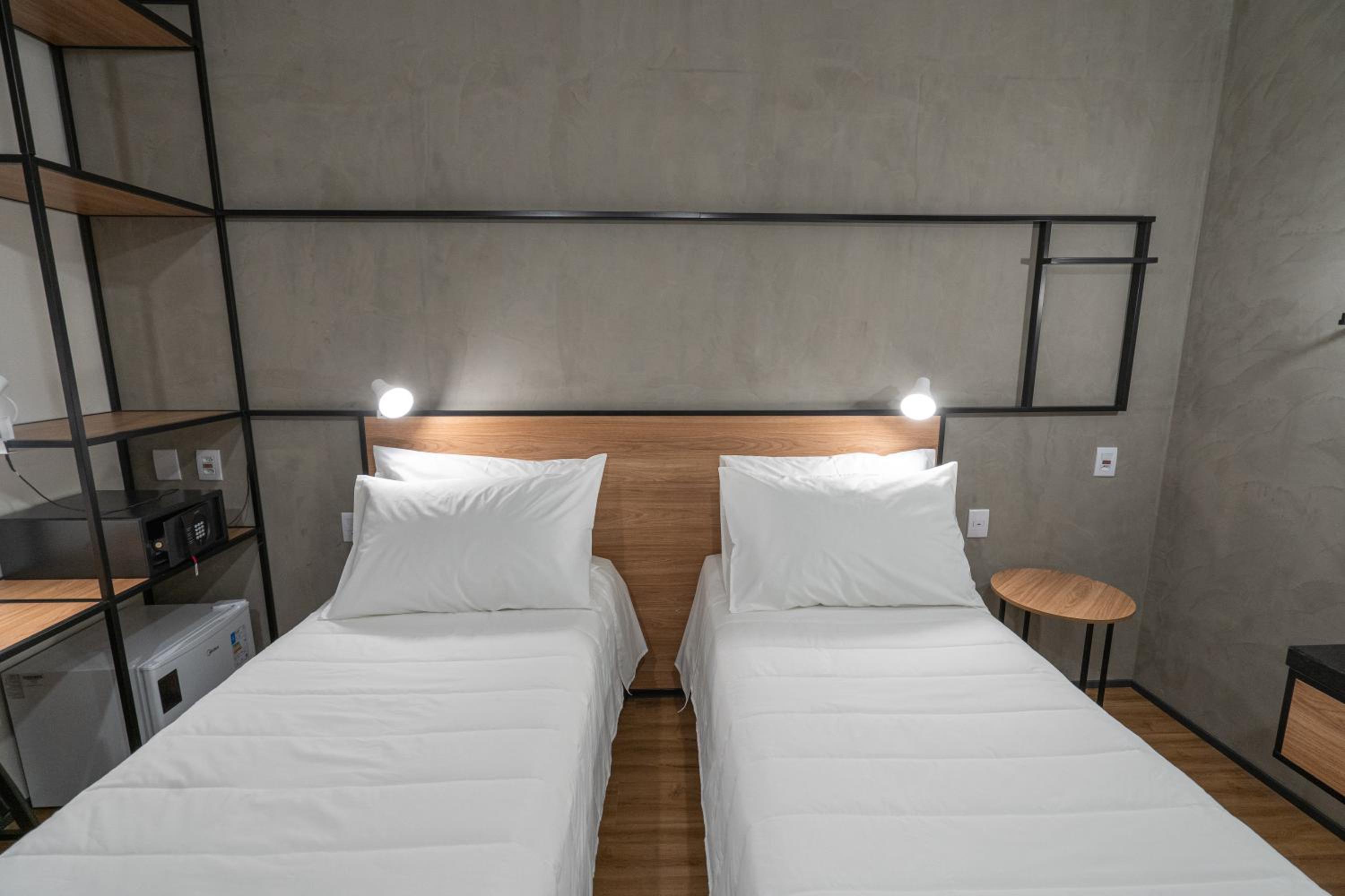 Standard Room with Two Single Beds