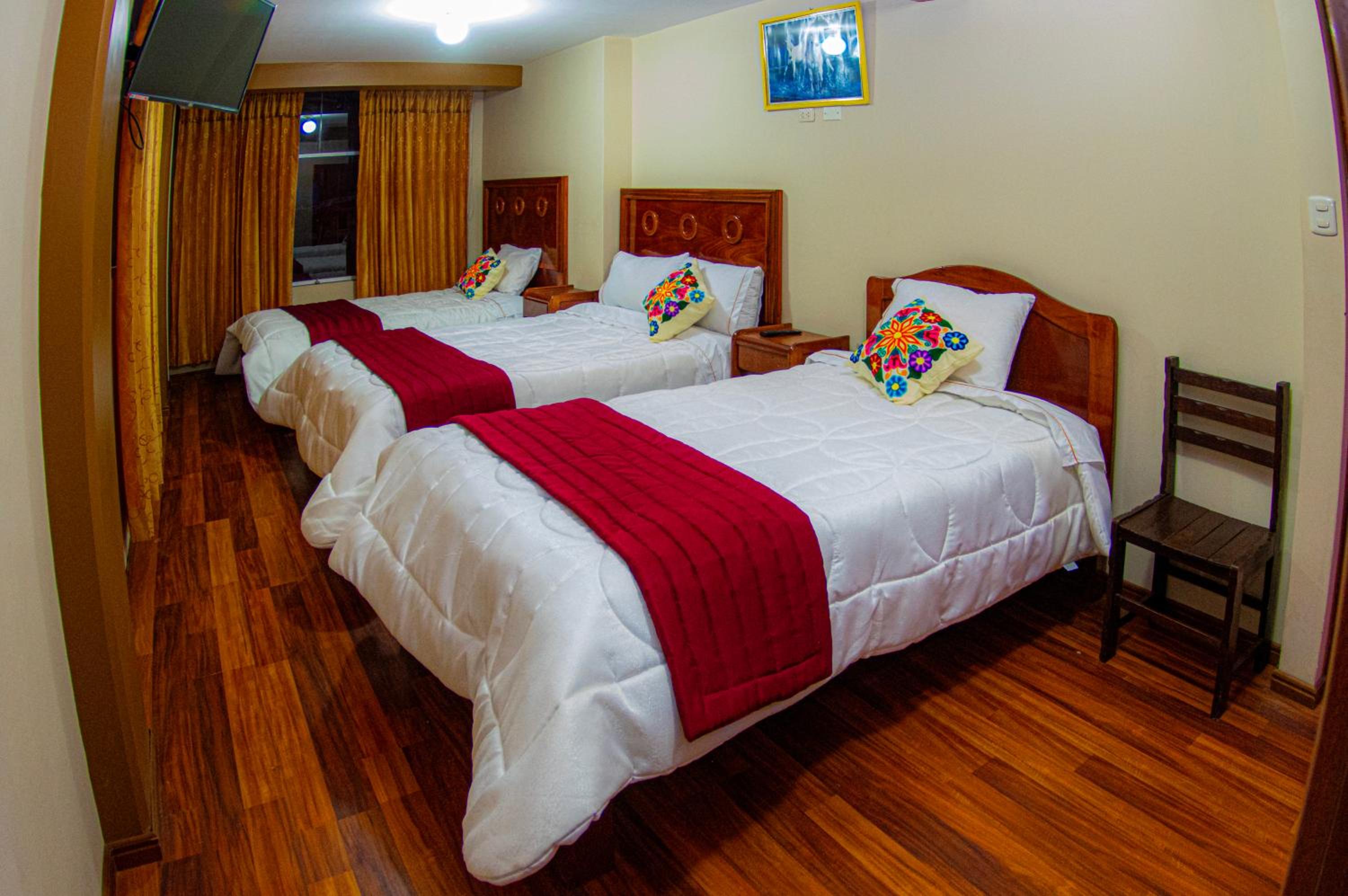 Basic Triple Room photo 1