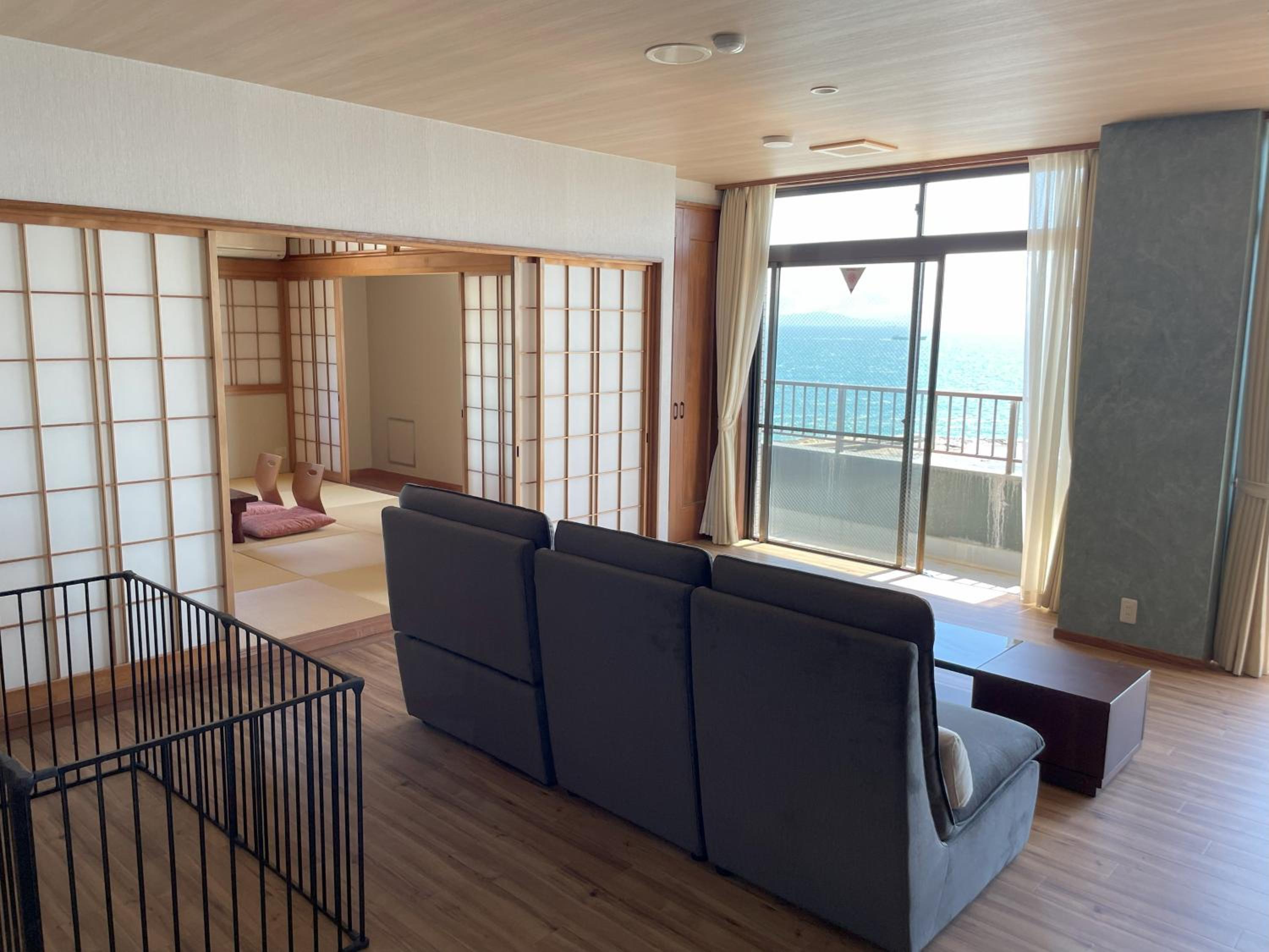 Family Room with Sea View photo 1