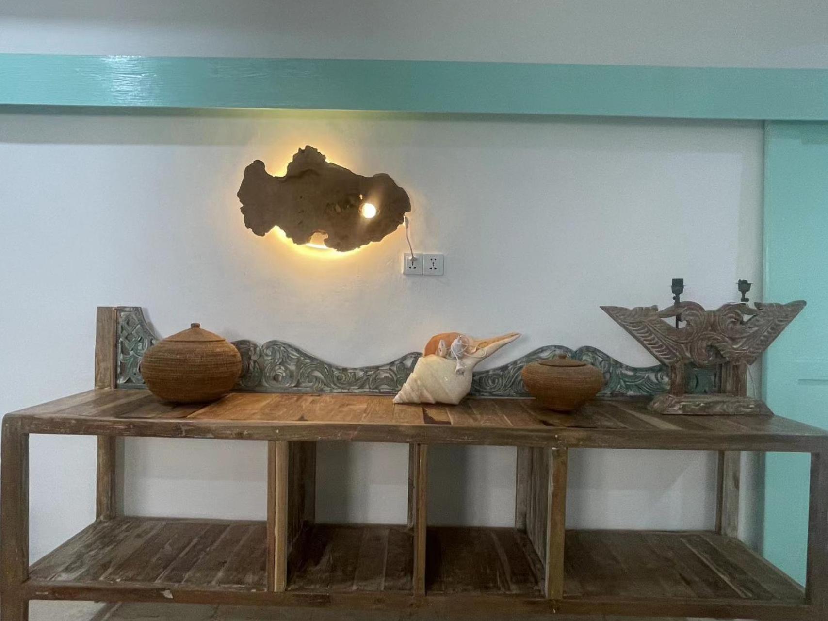 Queen Room With Pool View photo 2