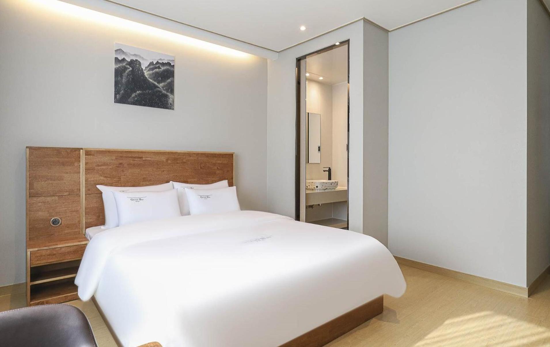 Standard Double Room - Photo 3